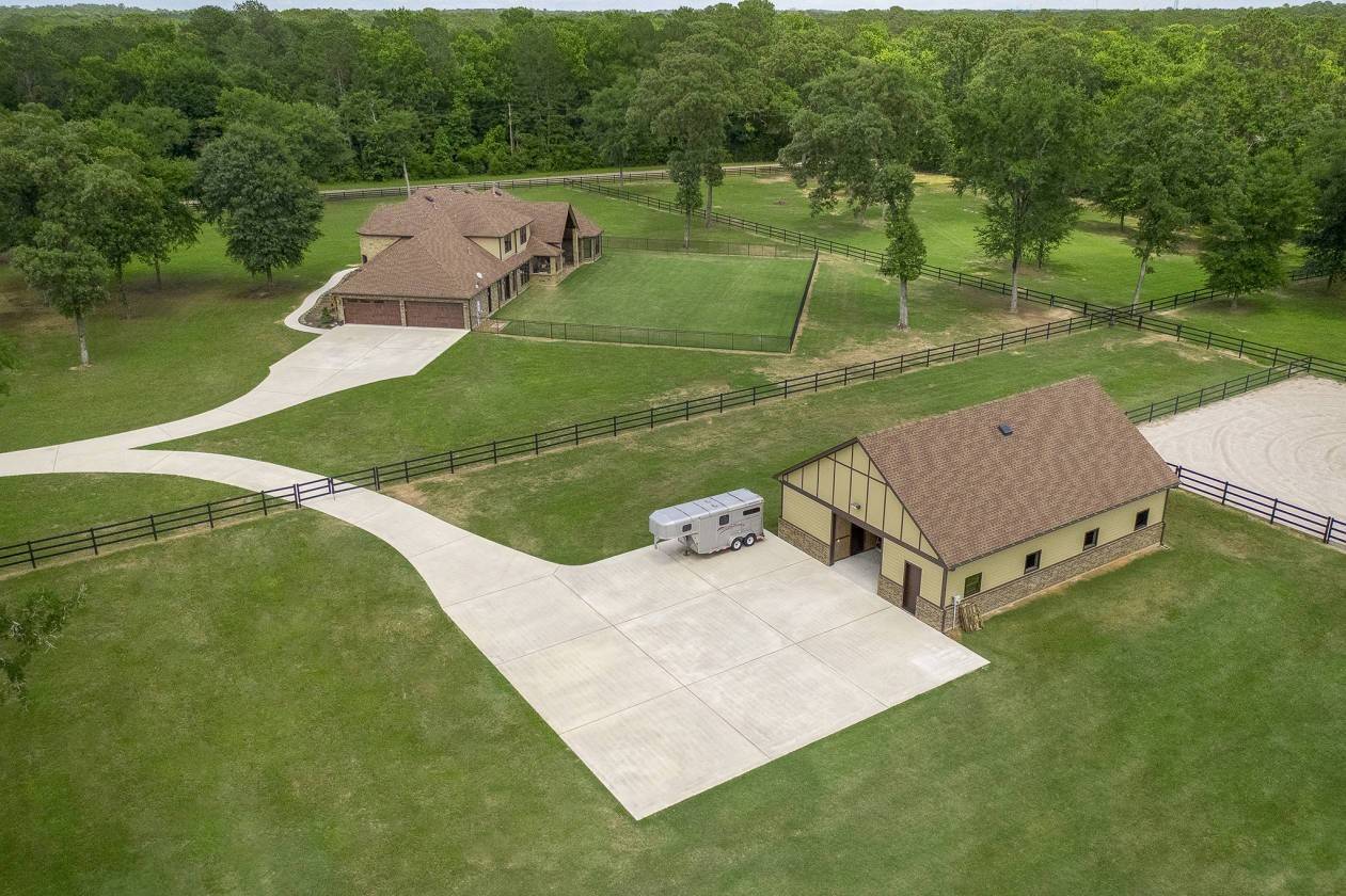 Magnolia, TX 77354,42015 Mill Creek RD