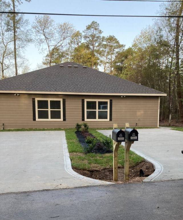 Montgomery, TX 77356,15695 Pecan DR