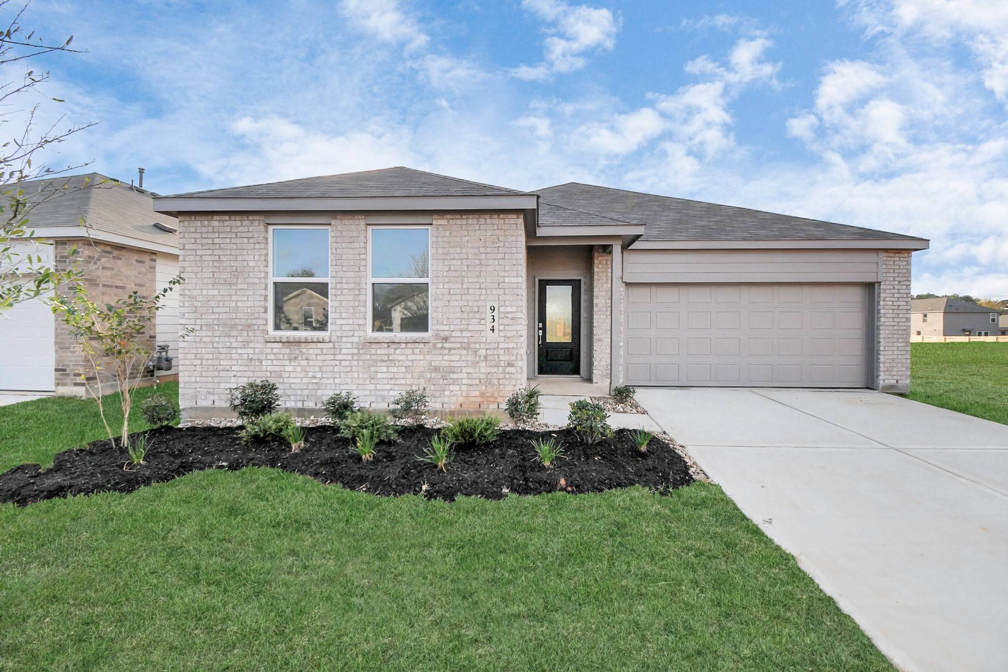 Willis, TX 77318,934 Garden Path DR