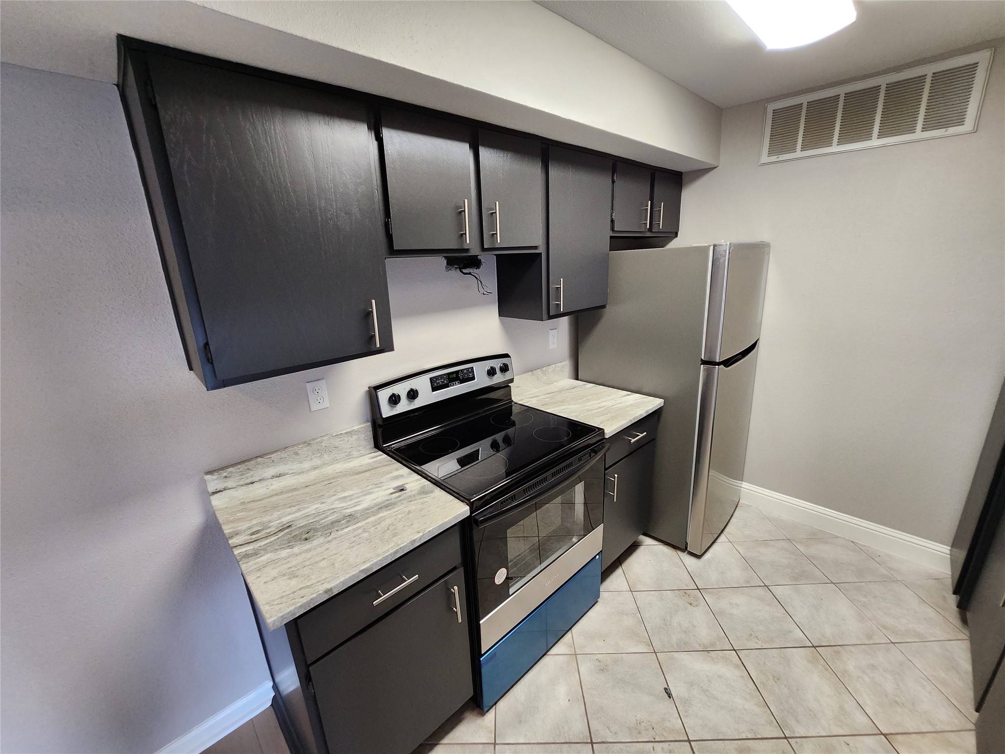 Houston, TX 77015,12905 Woodforest BLVD #103