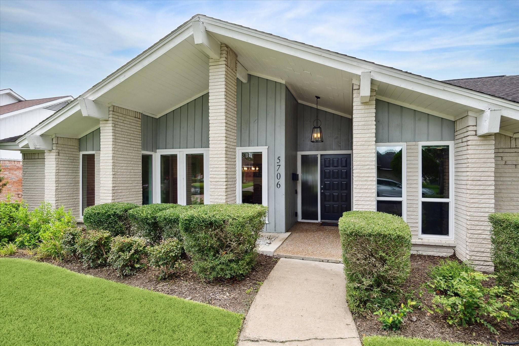 Houston, TX 77096,5706 Ariel ST
