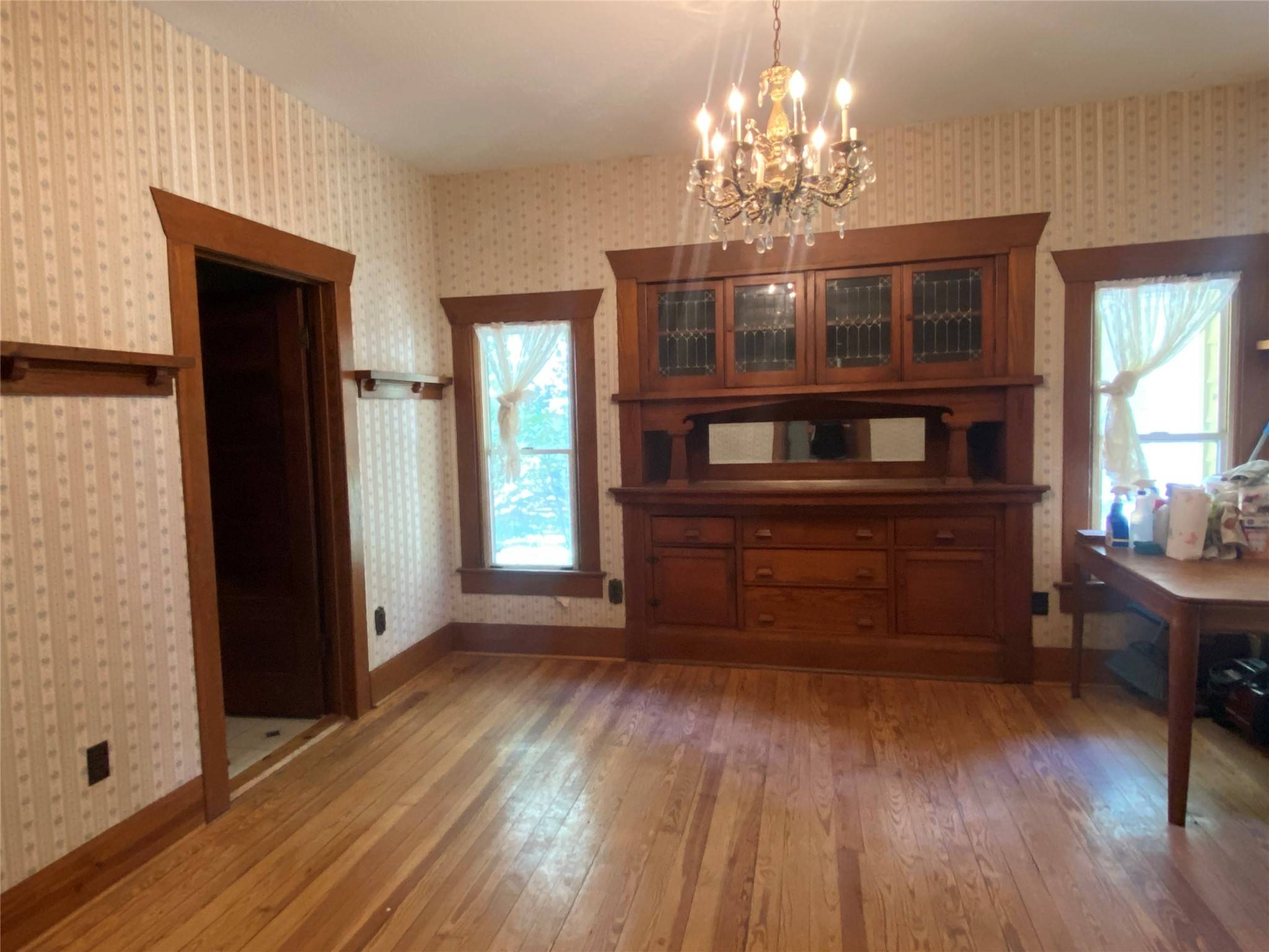 Wallis, TX 77485,222 N 1st
