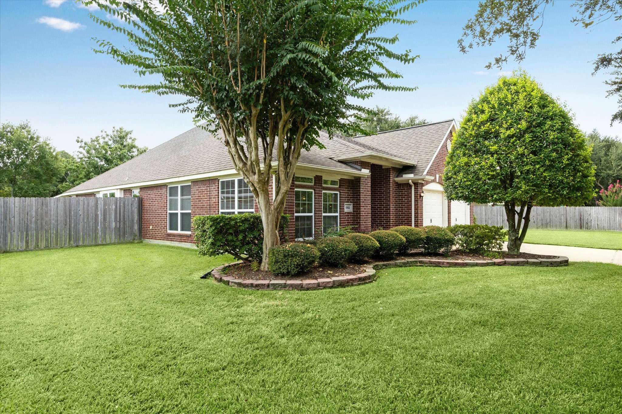 Houston, TX 77059,13622 Apple Knoll CT