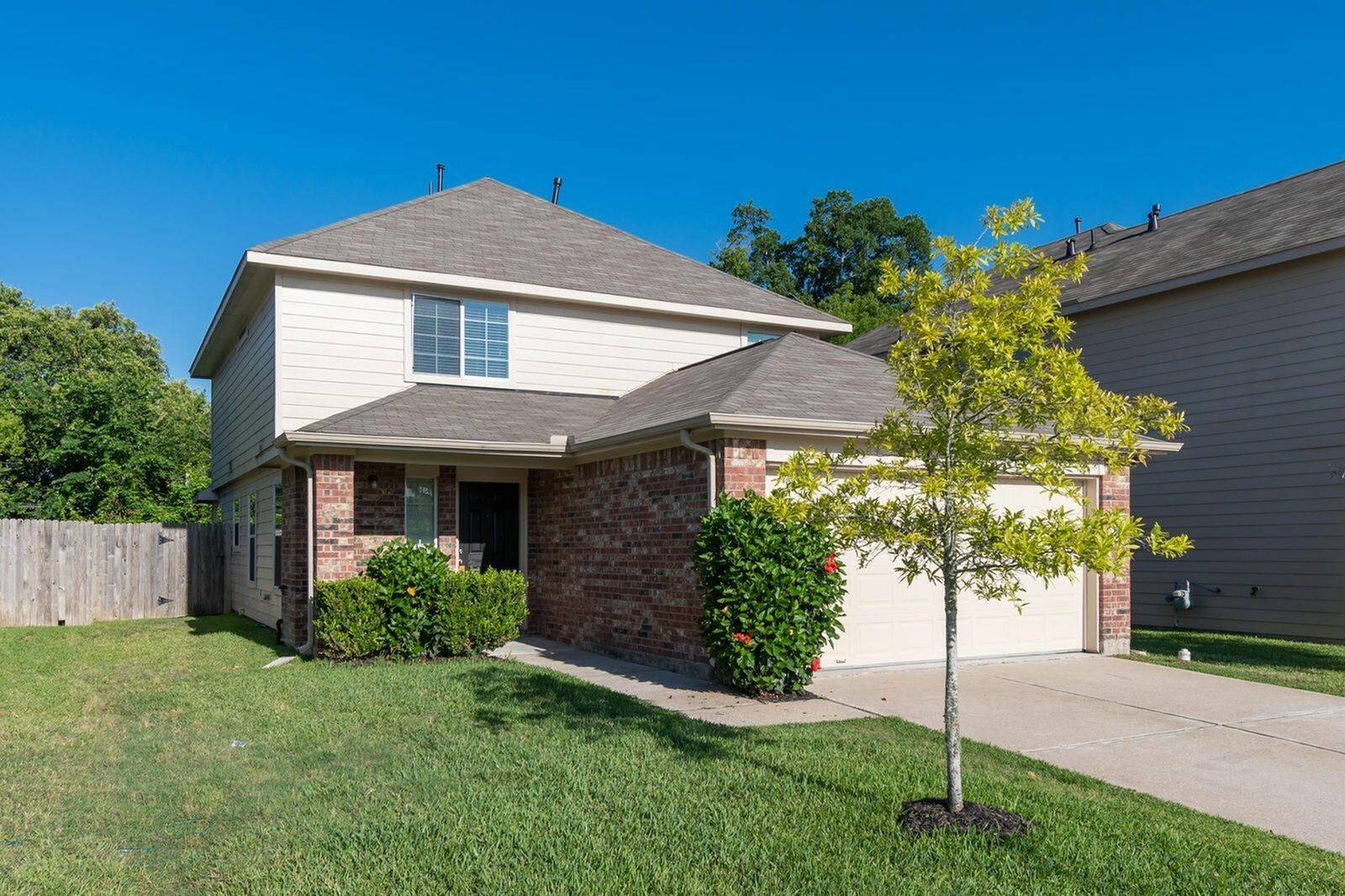 Houston, TX 77045,14406 Platzer DR