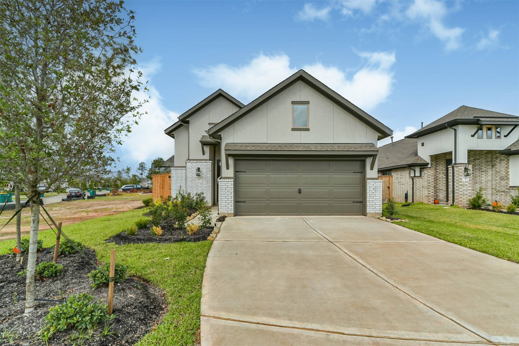 Conroe, TX 77304,250 Trapper Creek DR