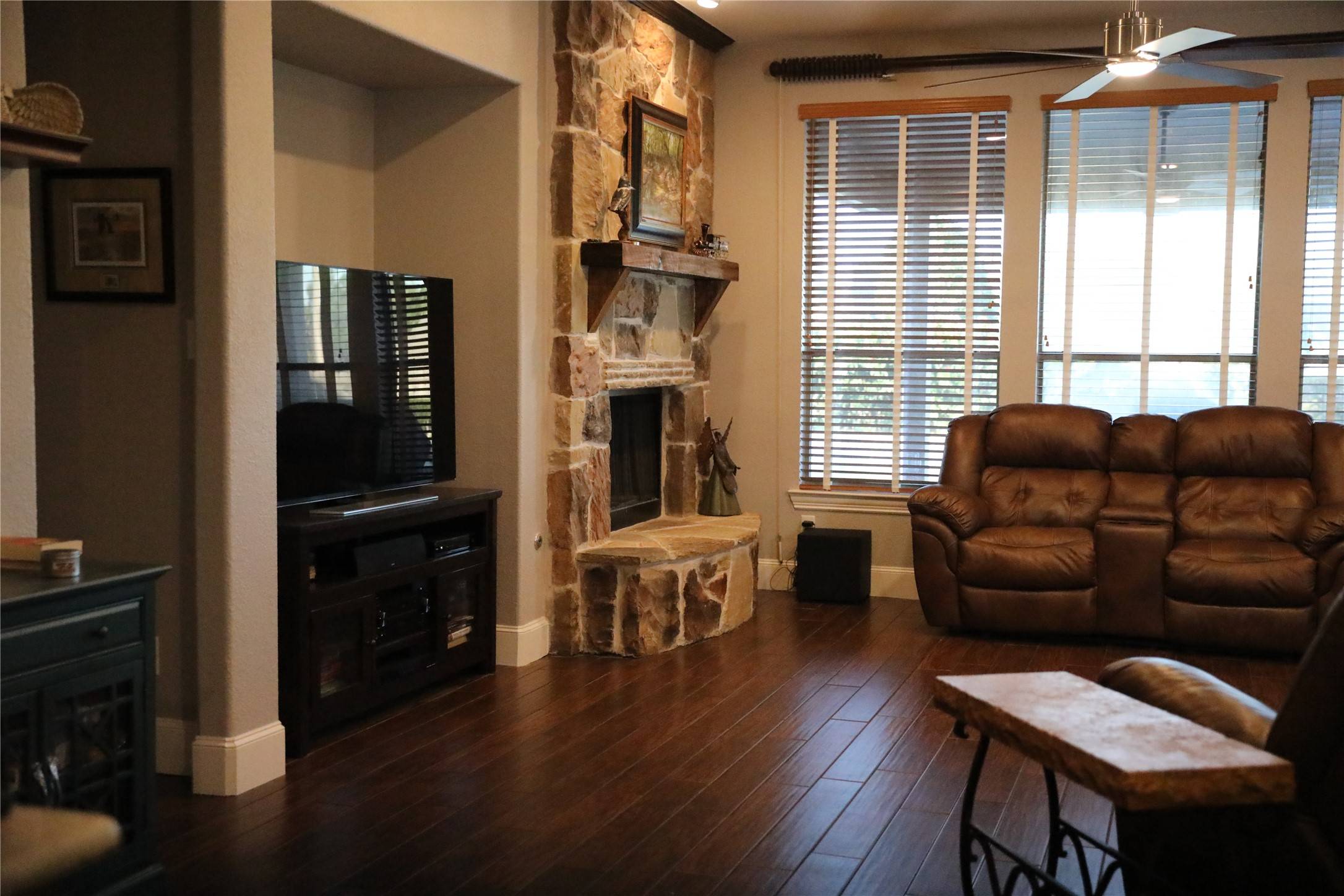 League City, TX 77573,1372 San Remo LN