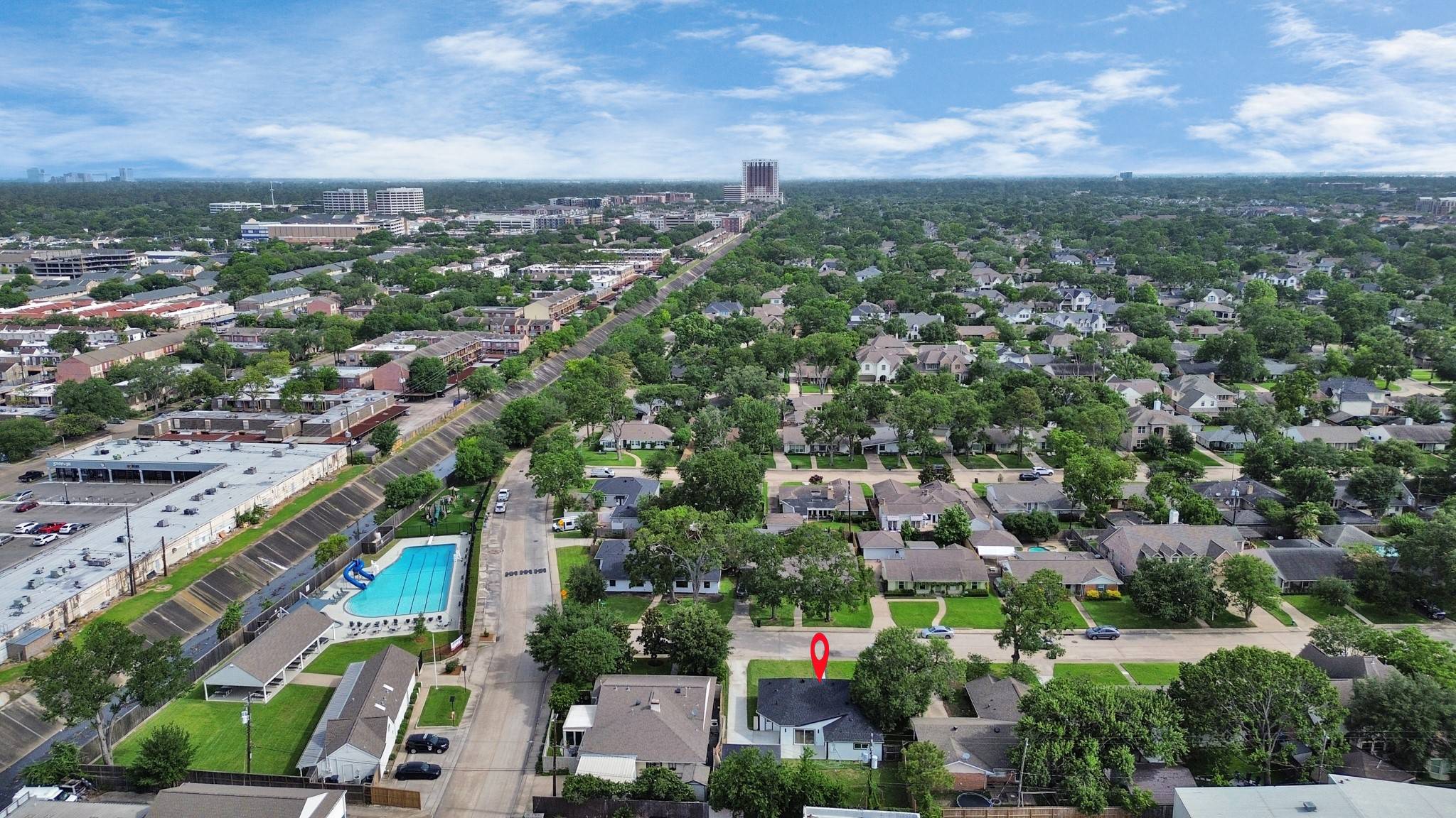 Houston, TX 77057,6249 Locke LN