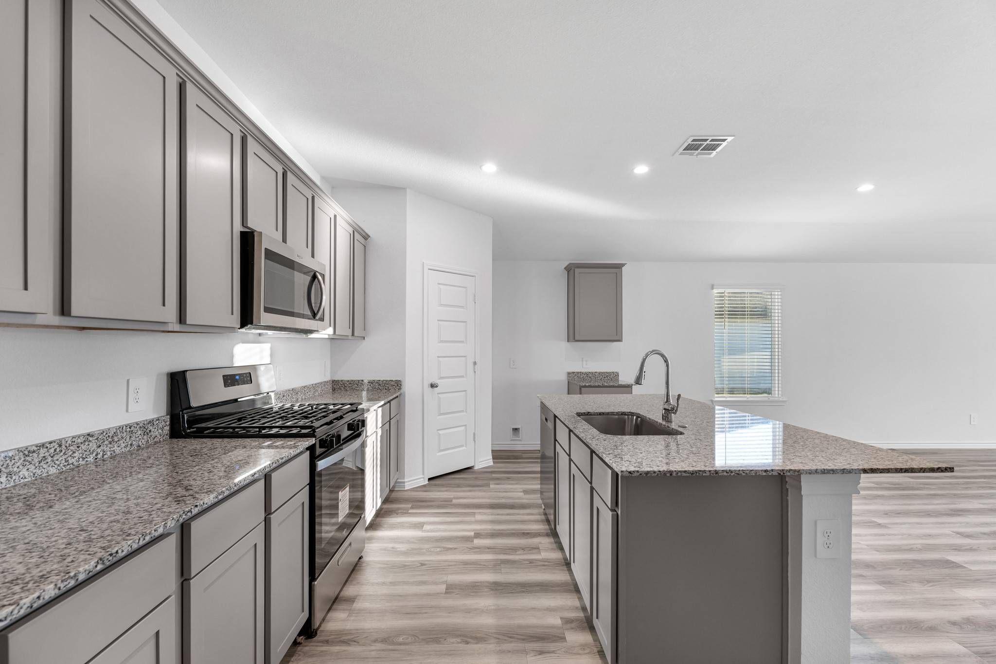 Orange, TX 77632,5630 Spoonbill DR