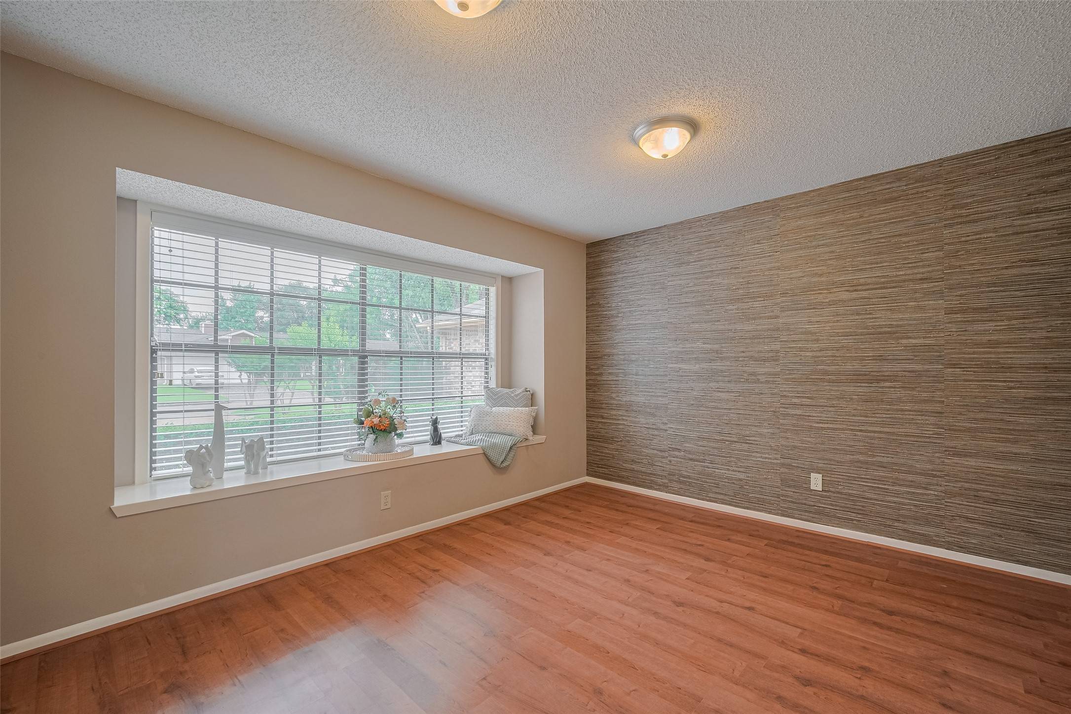 Sugar Land, TX 77478,3031 The Highlands DR