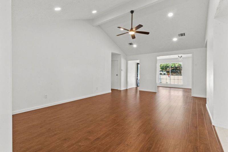 La Porte, TX 77571,501 Valley Brook DR