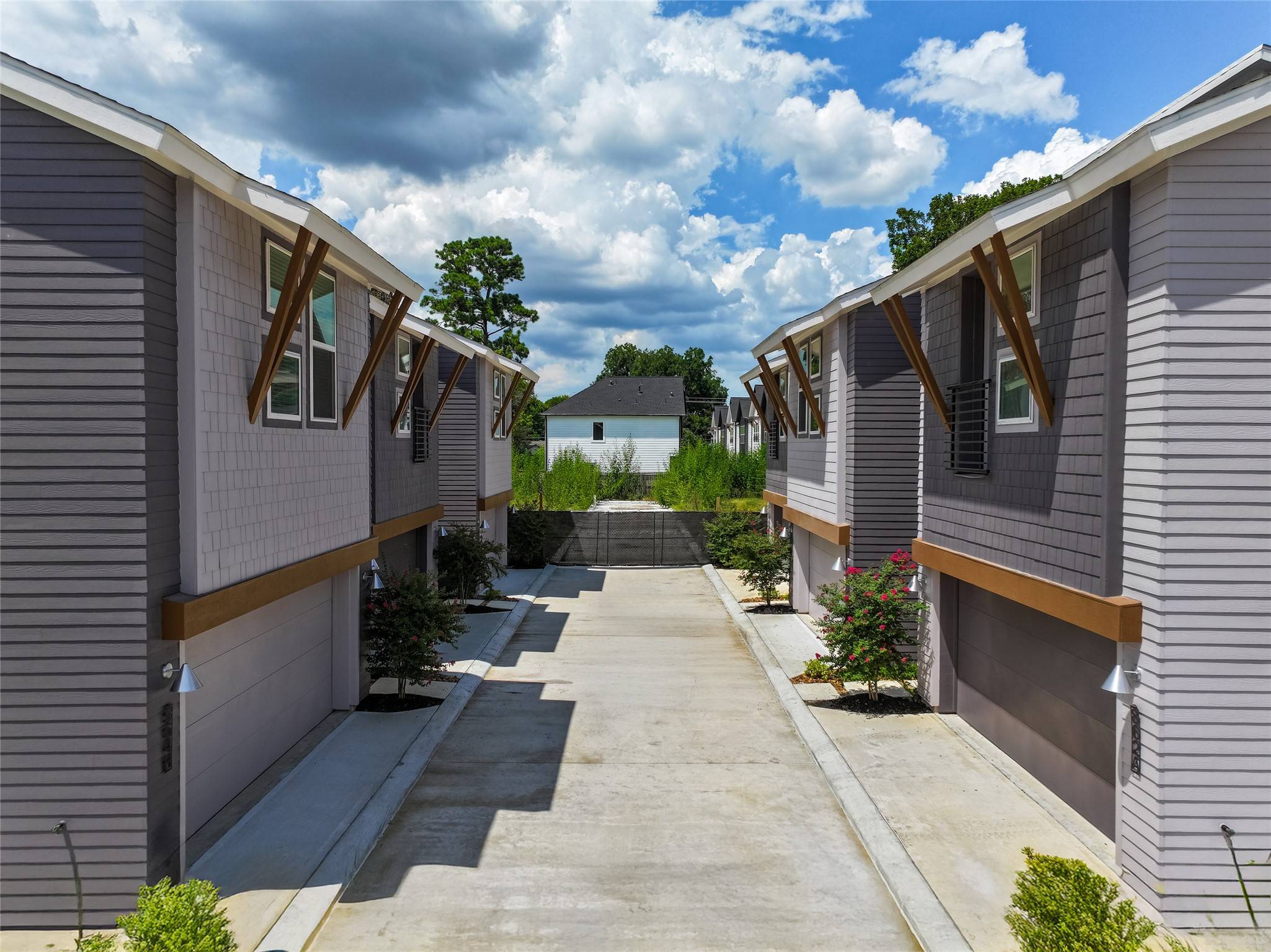 Houston, TX 77091,862 Paul Quinn ST #A