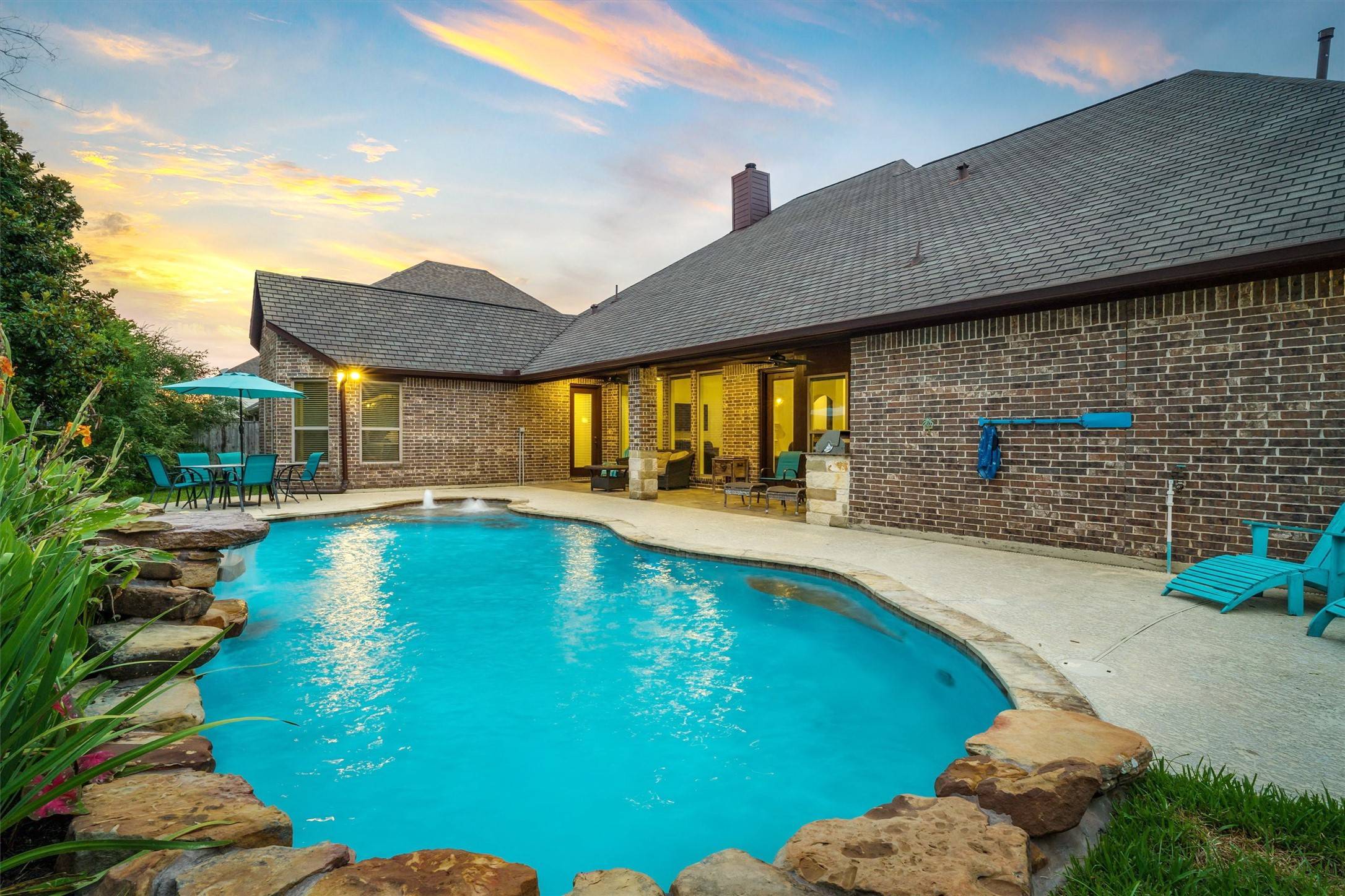 Friendswood, TX 77546,700 Southfield DR