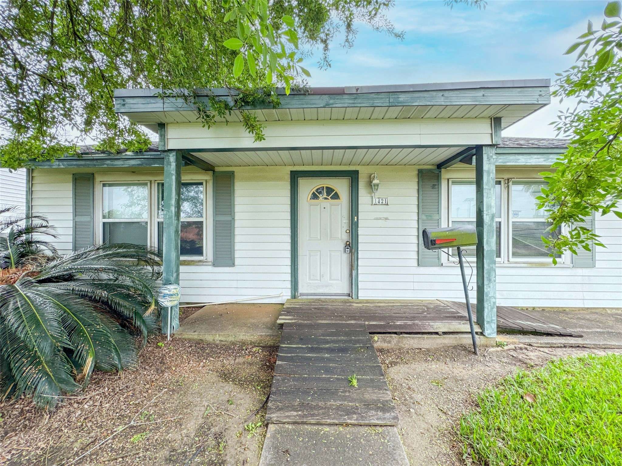 Texas City, TX 77590,1421 5th AVE N