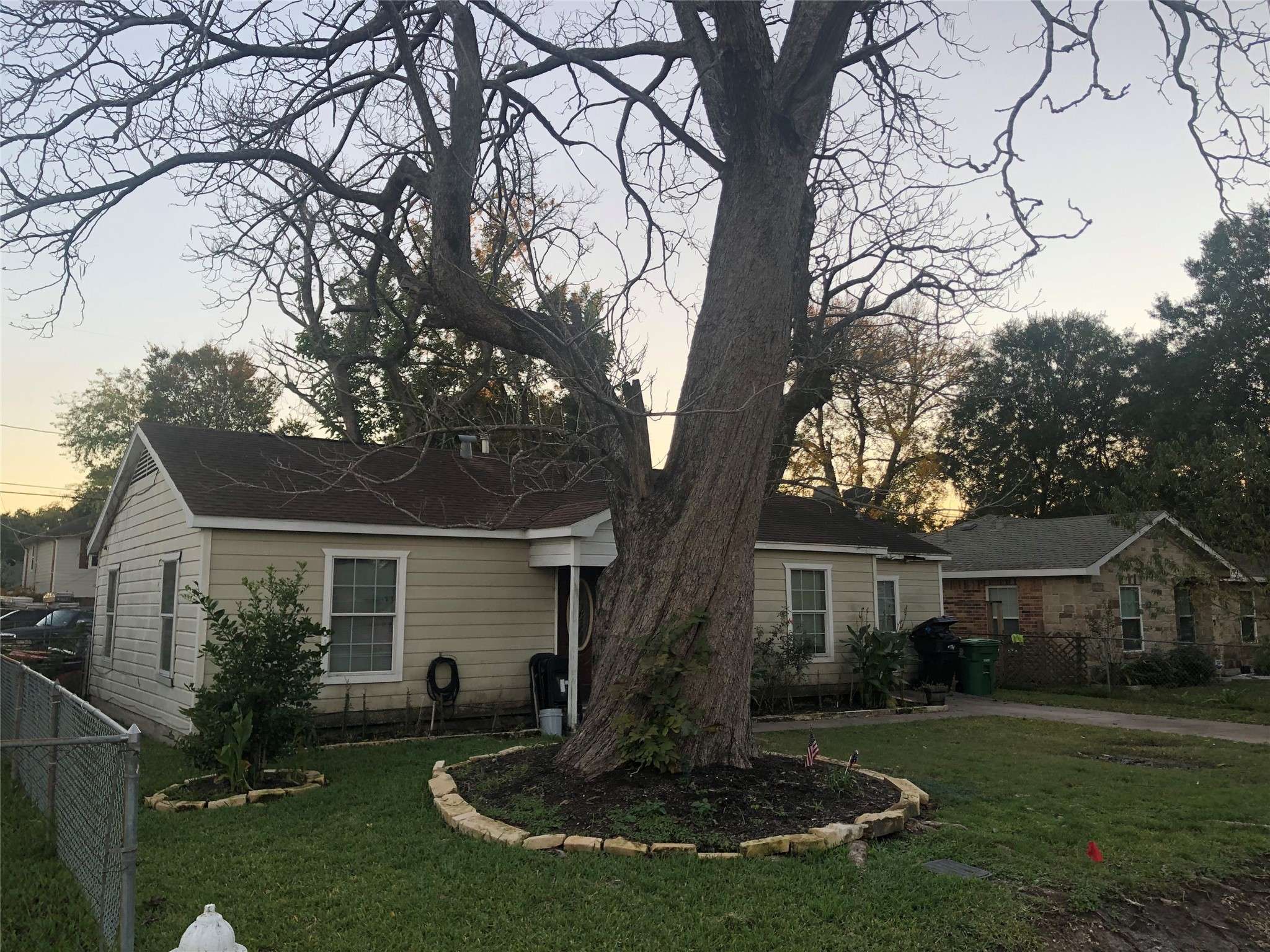 Houston, TX 77076,254 Tallant ST