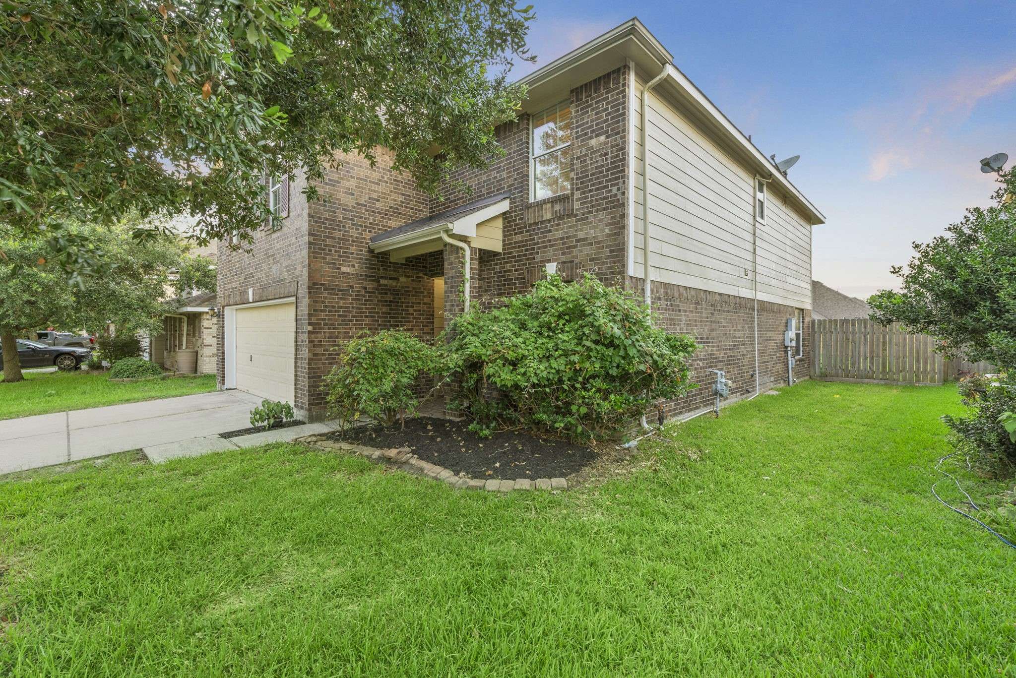 Baytown, TX 77521,935 Sage ST