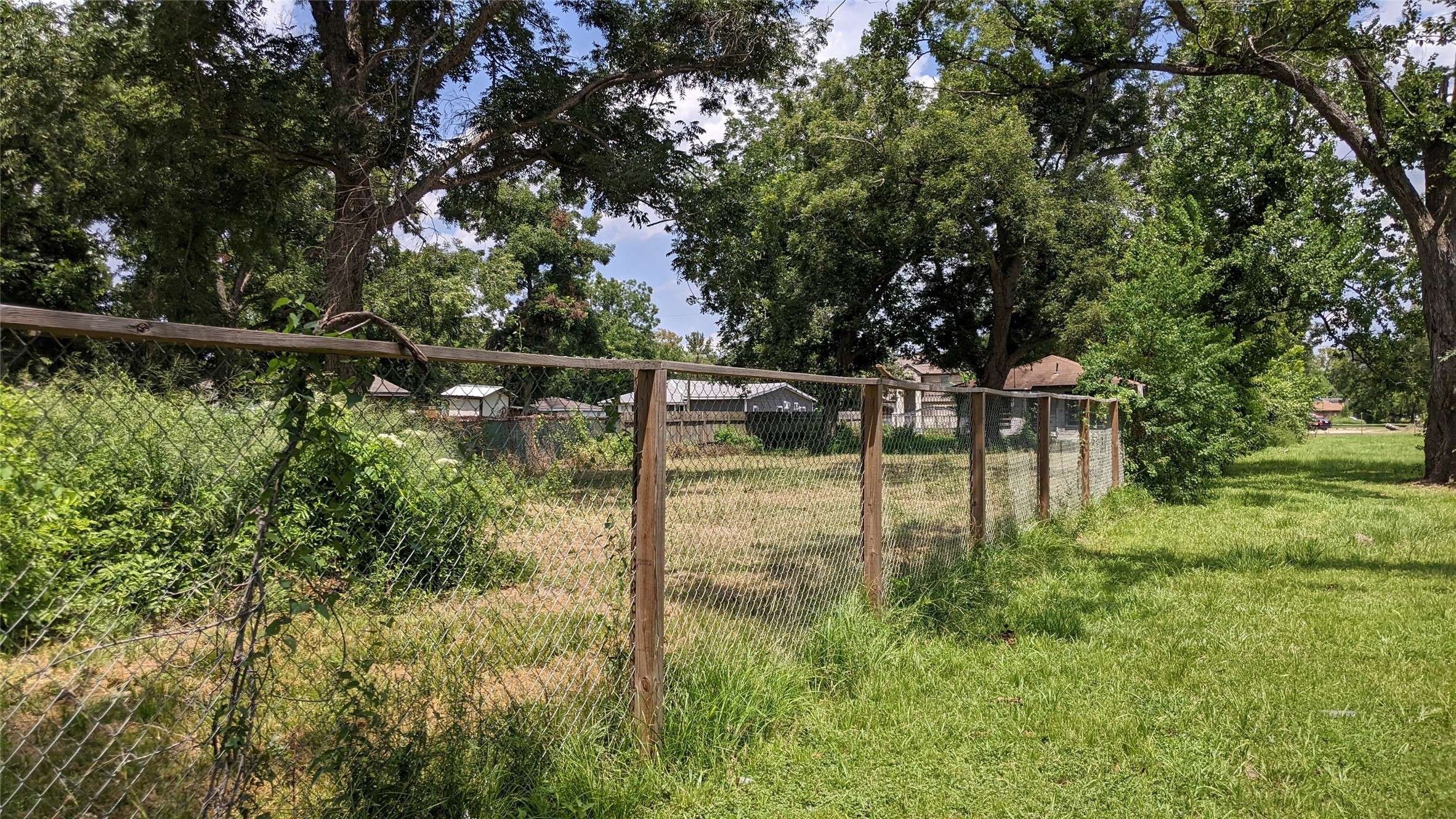 Houston, TX 77088,9531 Irby ST