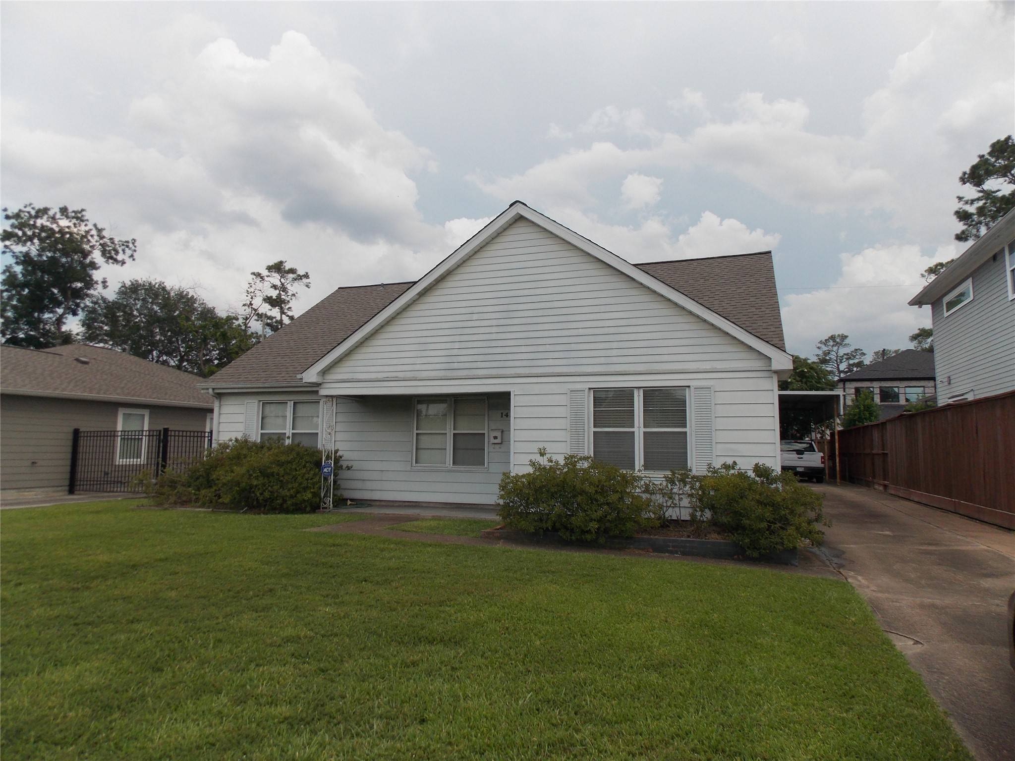 Houston, TX 77018,1451 Gardenia DR
