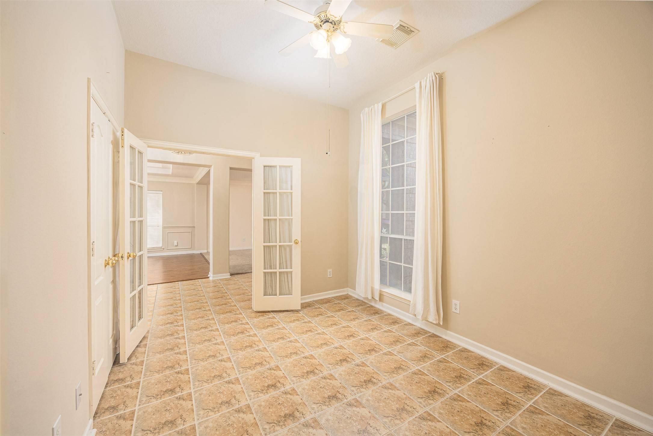 Cypress, TX 77429,10706 White Oak Park CT