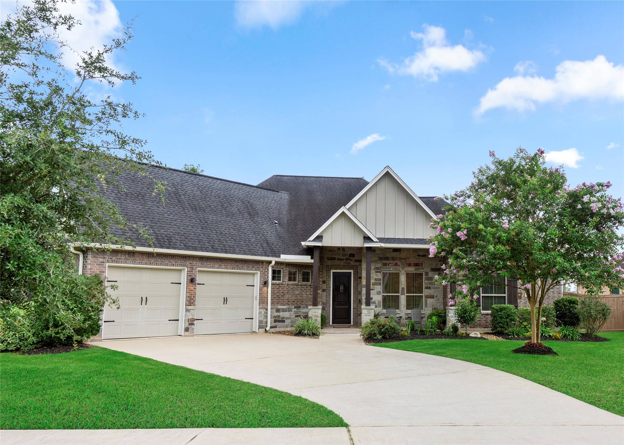 Clute, TX 77531,103 Lakeshore CT