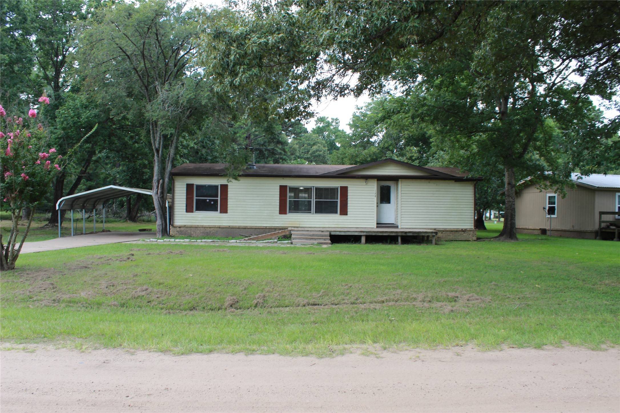 Trinity, TX 75862,128 Monticello ST