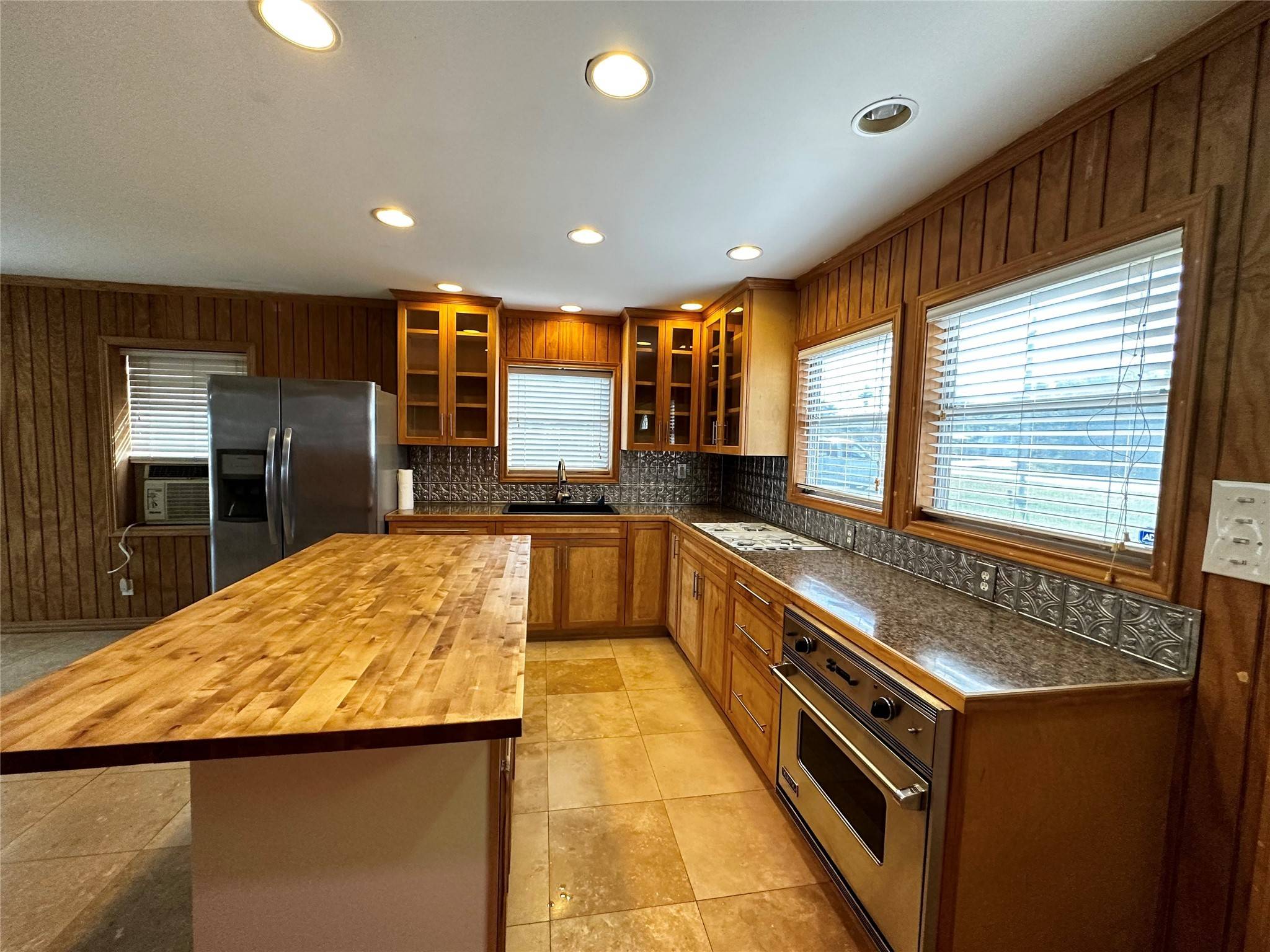 San Leon, TX 77539,1019 7th ST