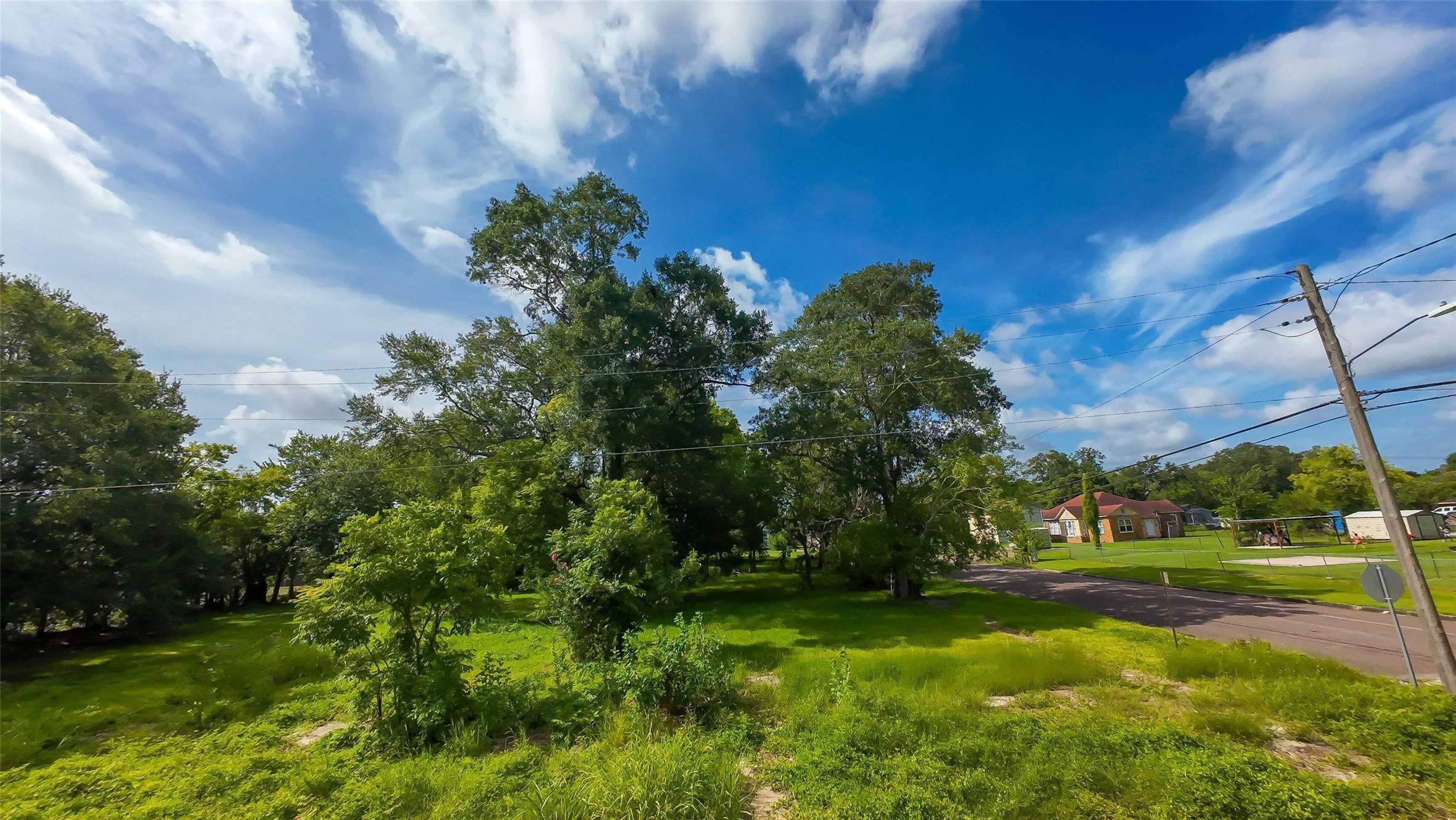 Beaumont, TX 77701,360 Center ST