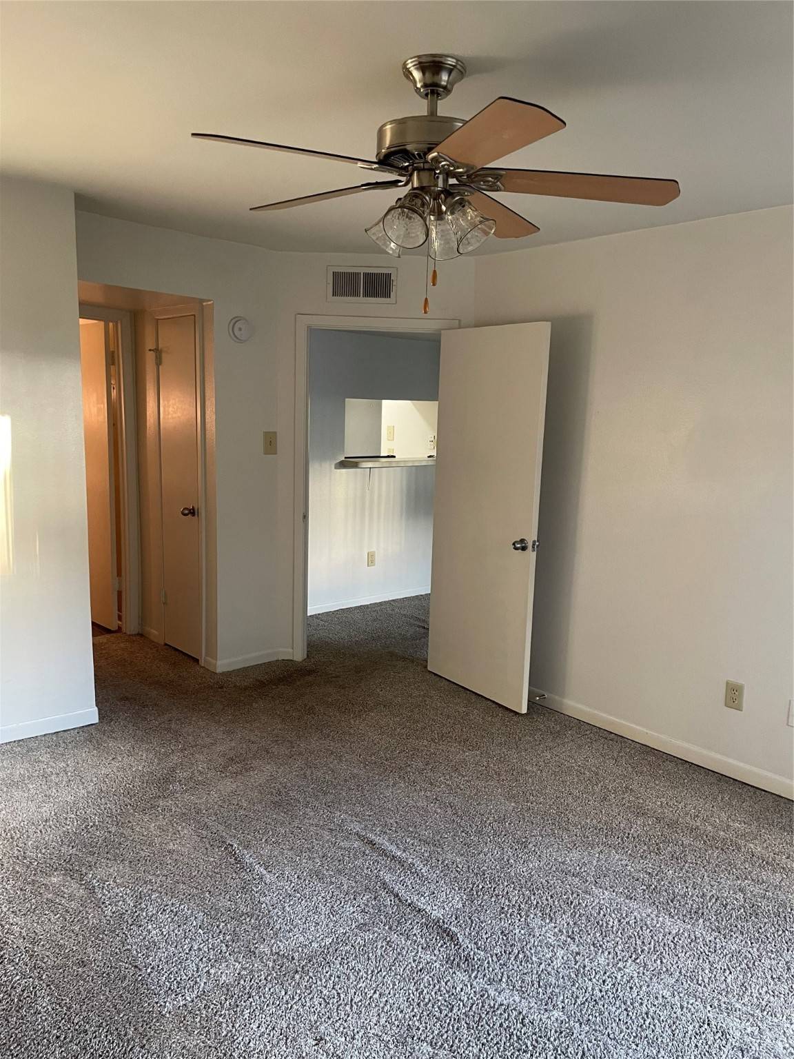 Houston, TX 77054,8419 Hearth DR #7