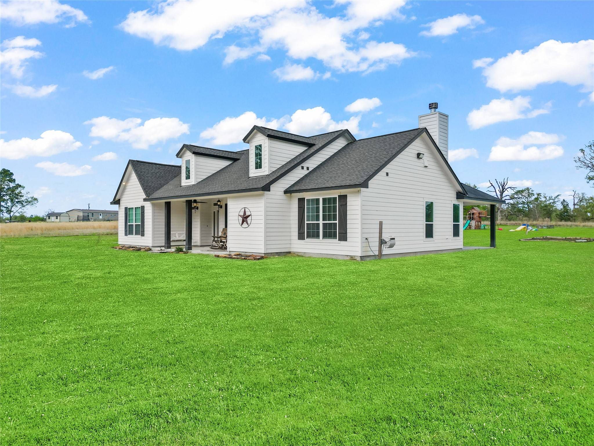 Lovelady, TX 75851,332 County Road 3450B