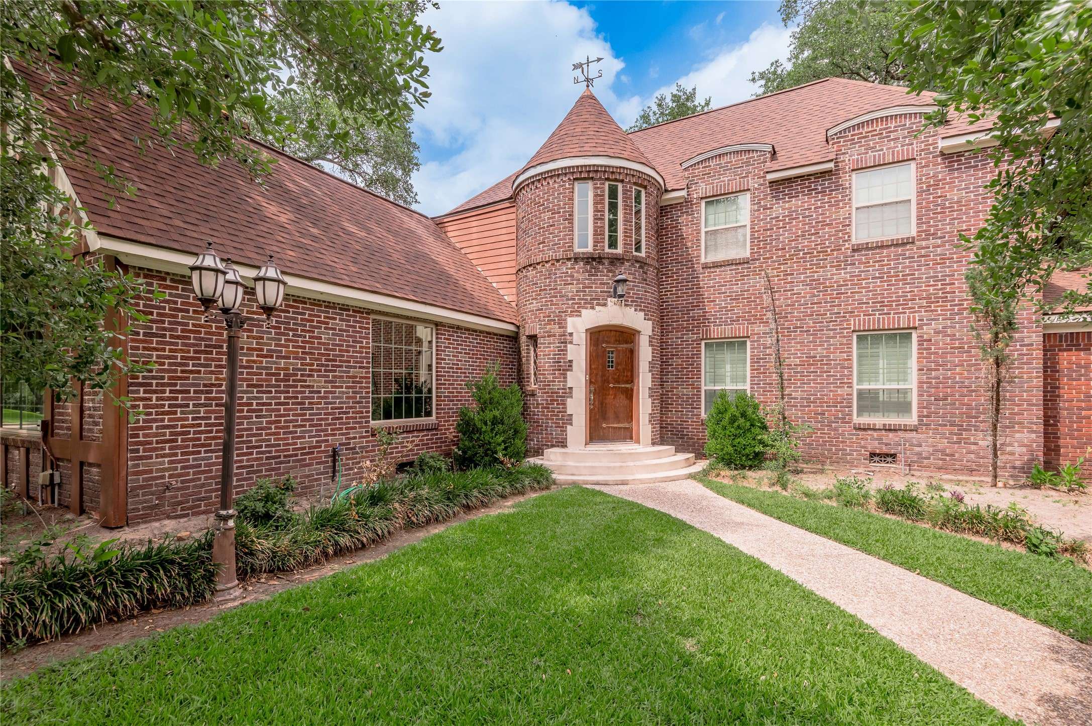 Huntsville, TX 77320,1825 Pleasant ST