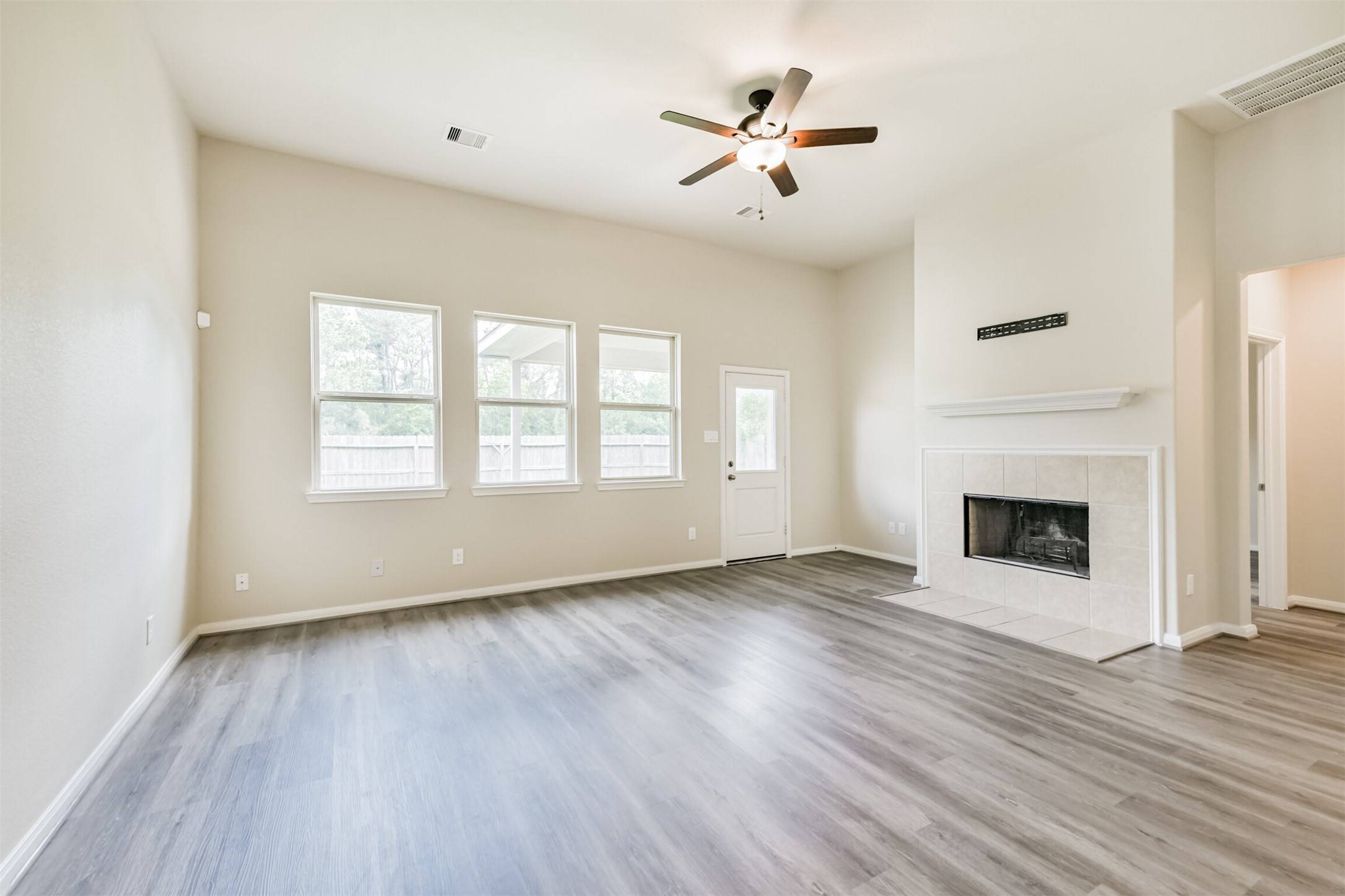 Houston, TX 77014,12638 Silver Winter TRL
