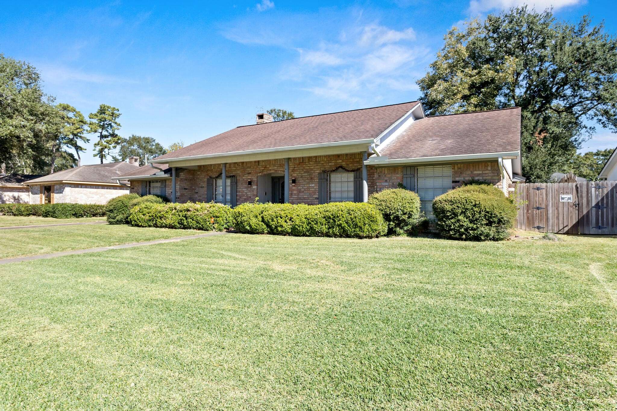 Beaumont, TX 77706,870 Stacewood DR