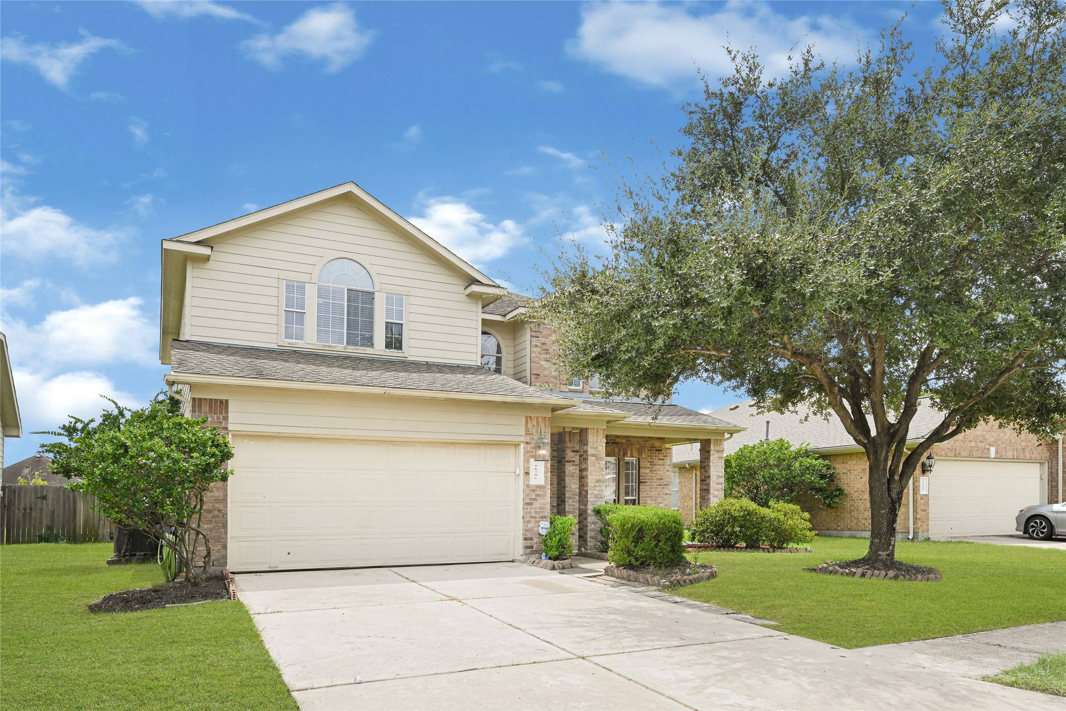 Houston, TX 77049,16206 Darrian LN