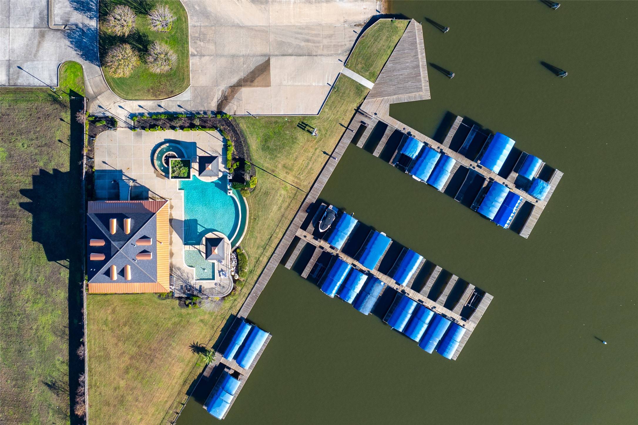 Willis, TX 77318,12904 French Quarter DR