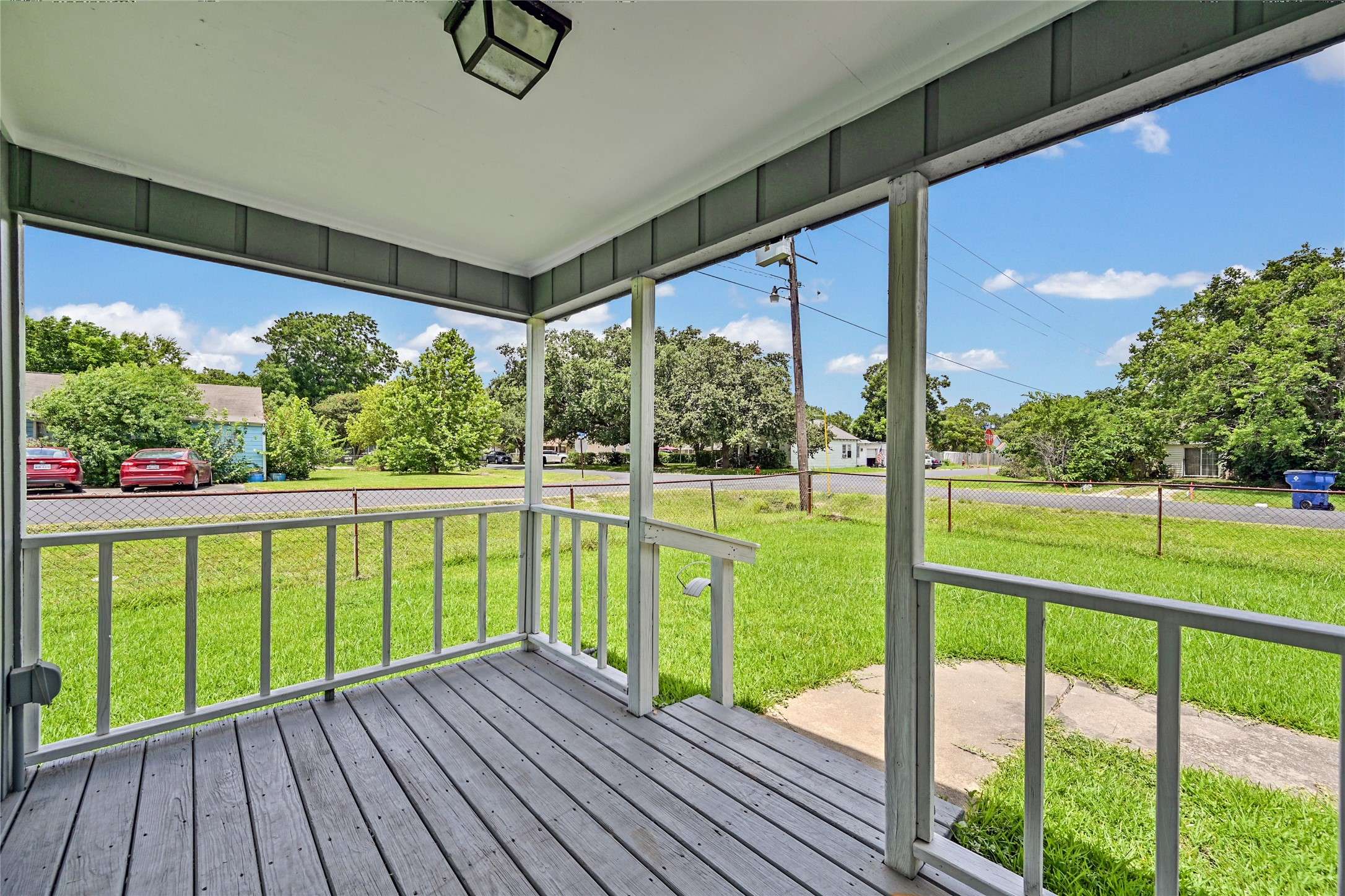 Texas City, TX 77590,2131 6th AVE N