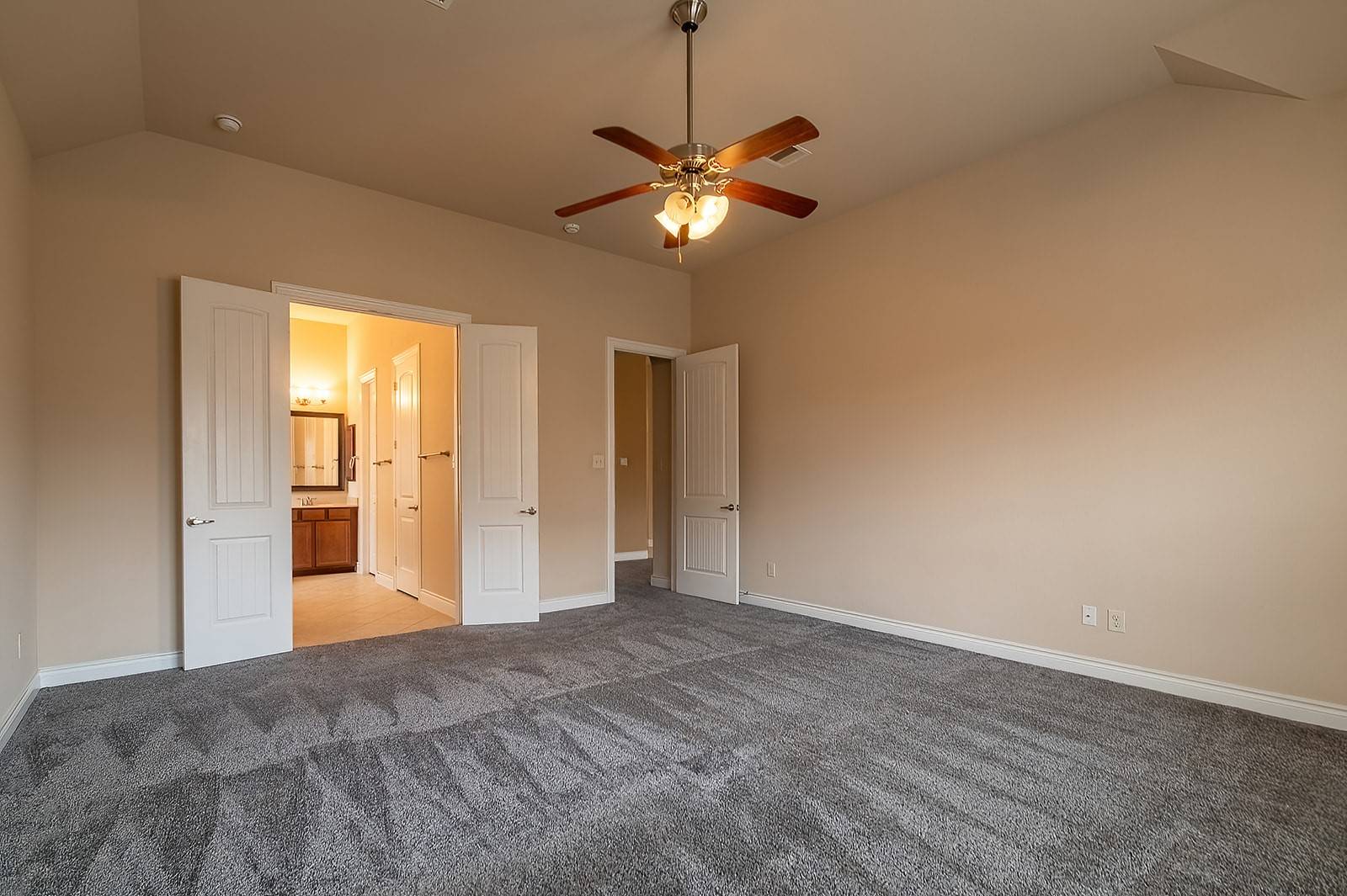 Kingwood, TX 77339,26059 N Kings Mill LN