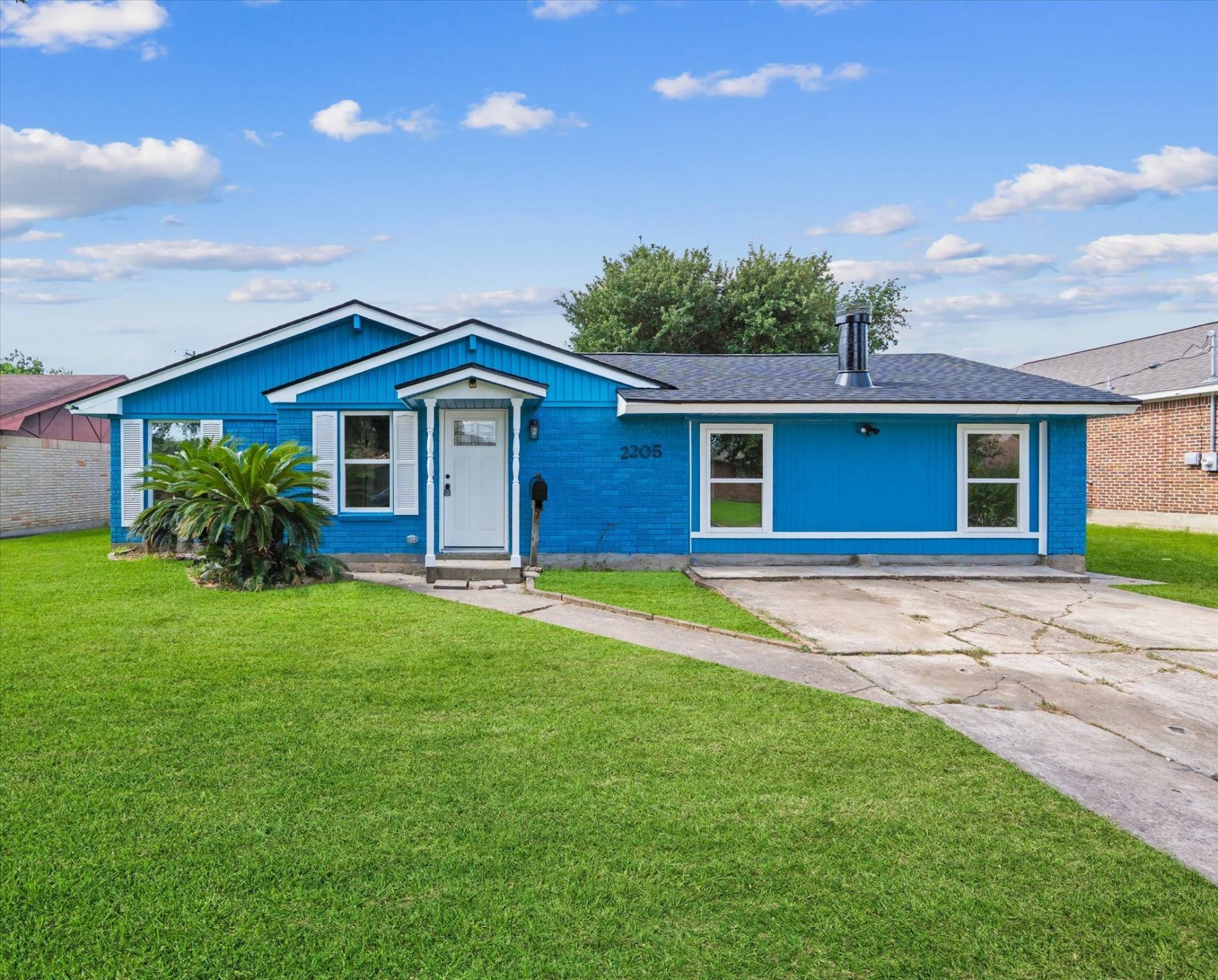 Texas City, TX 77590,2205 21st AVE N