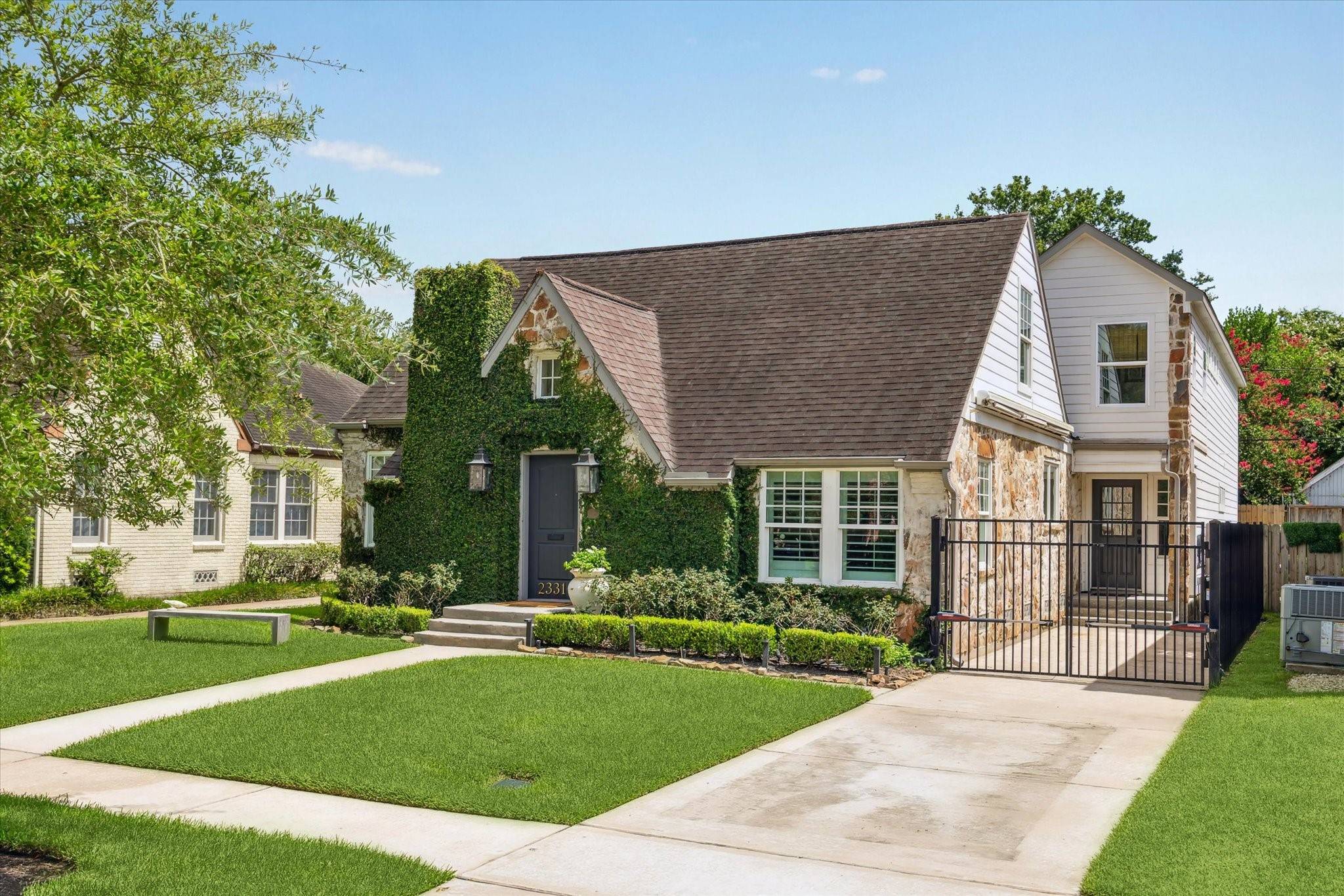 Houston, TX 77030,2331 Addison RD