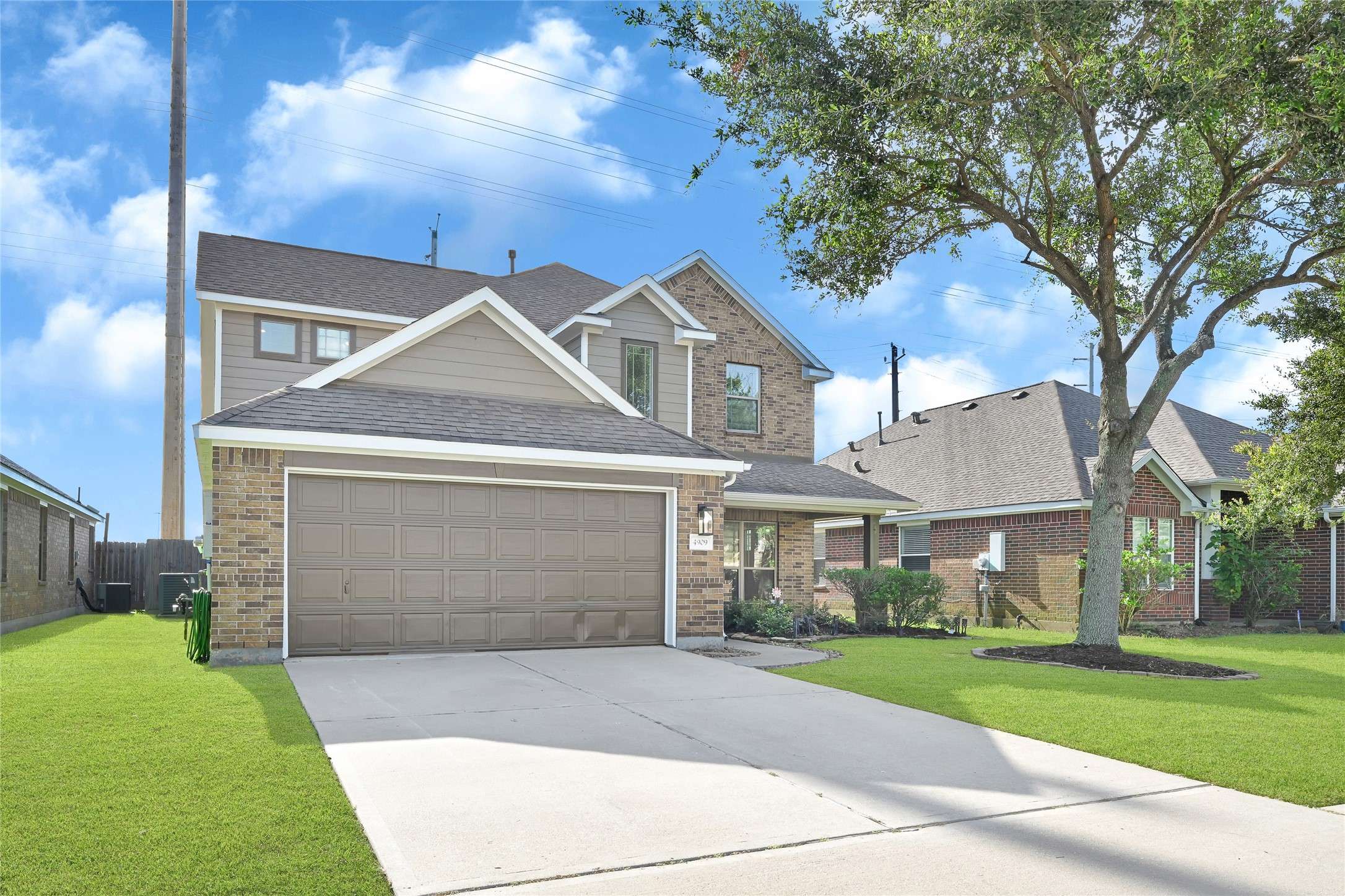 Deer Park, TX 77536,4909 E Meadow DR