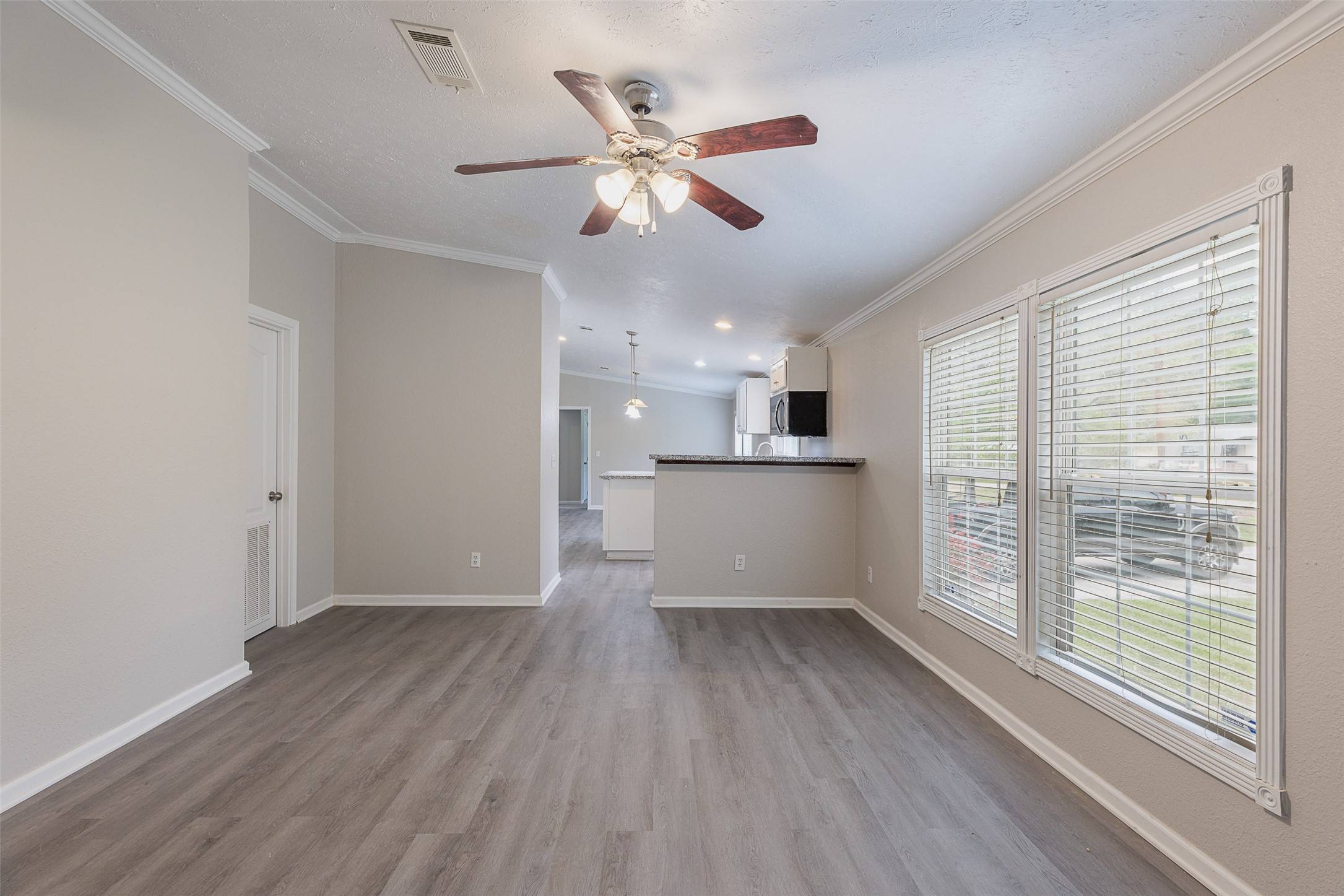 Conroe, TX 77304,1520 W Creek DR