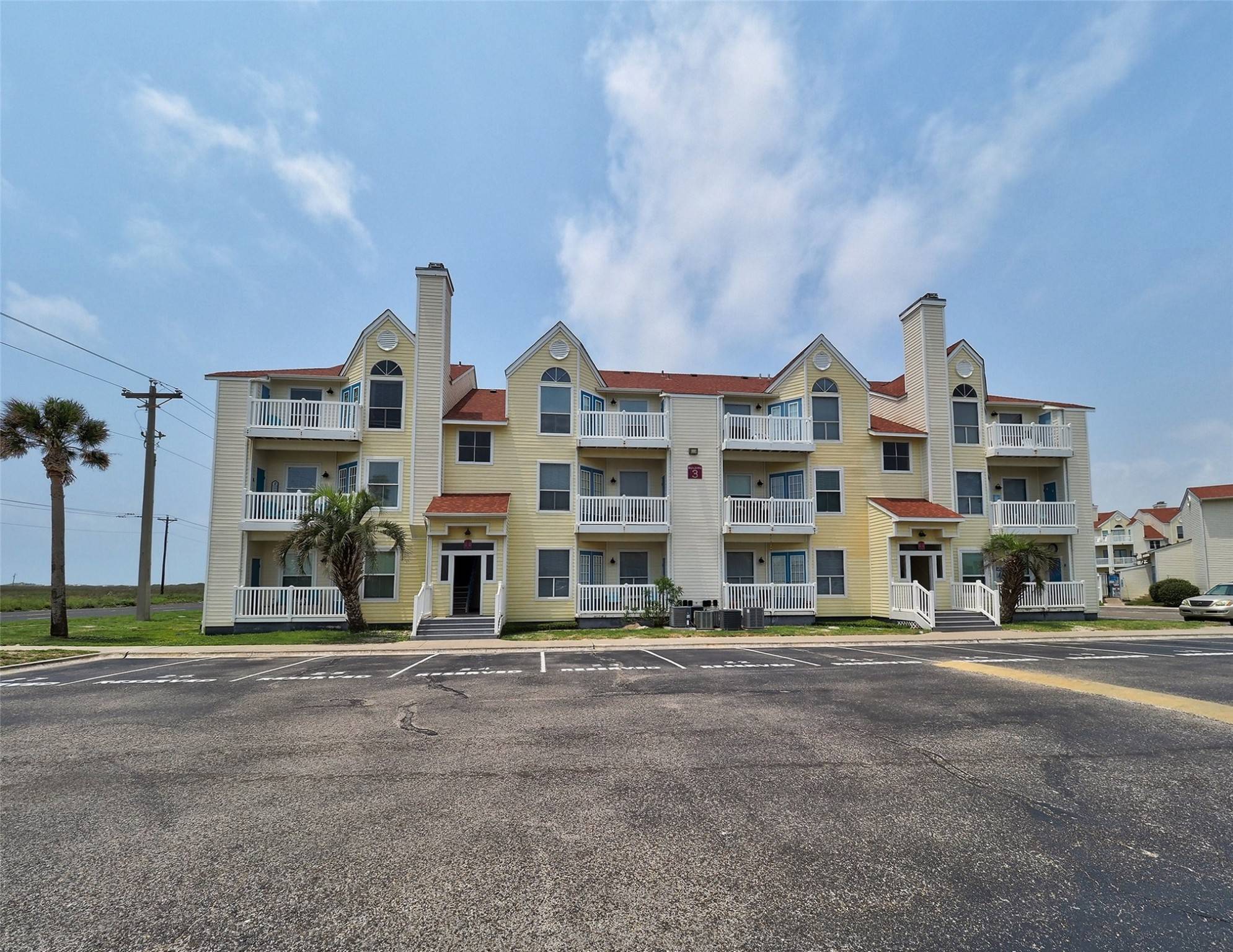 Corpus Christi, TX 78418,14721 Whitecap BLVD #332