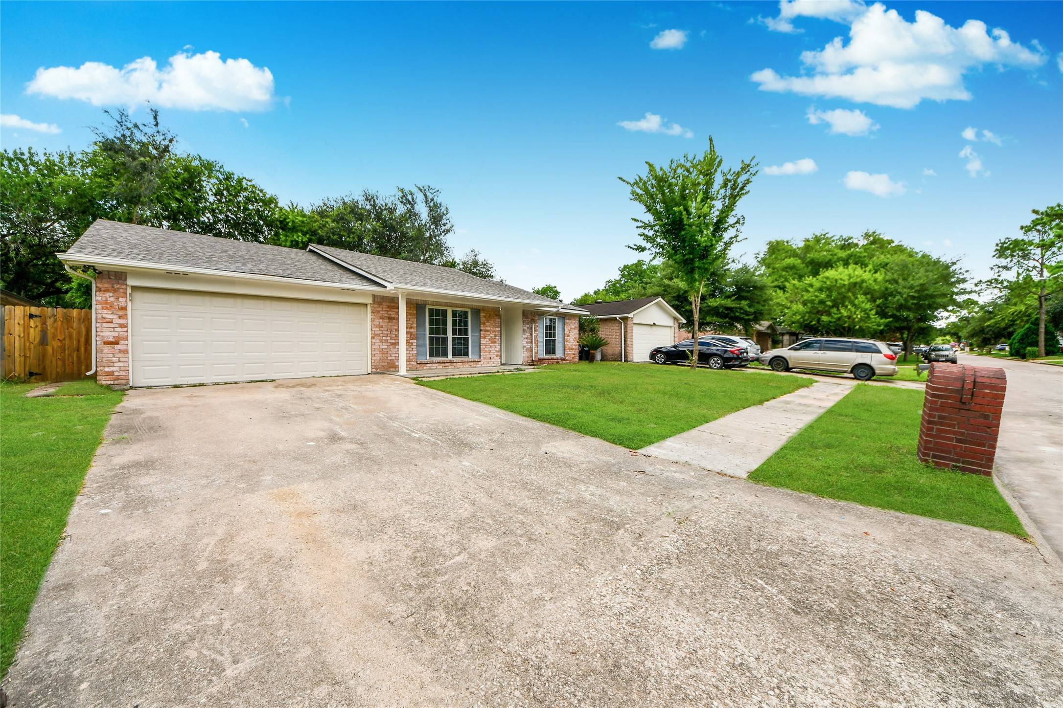 Sugar Land, TX 77498,10511 Spanish Grant DR