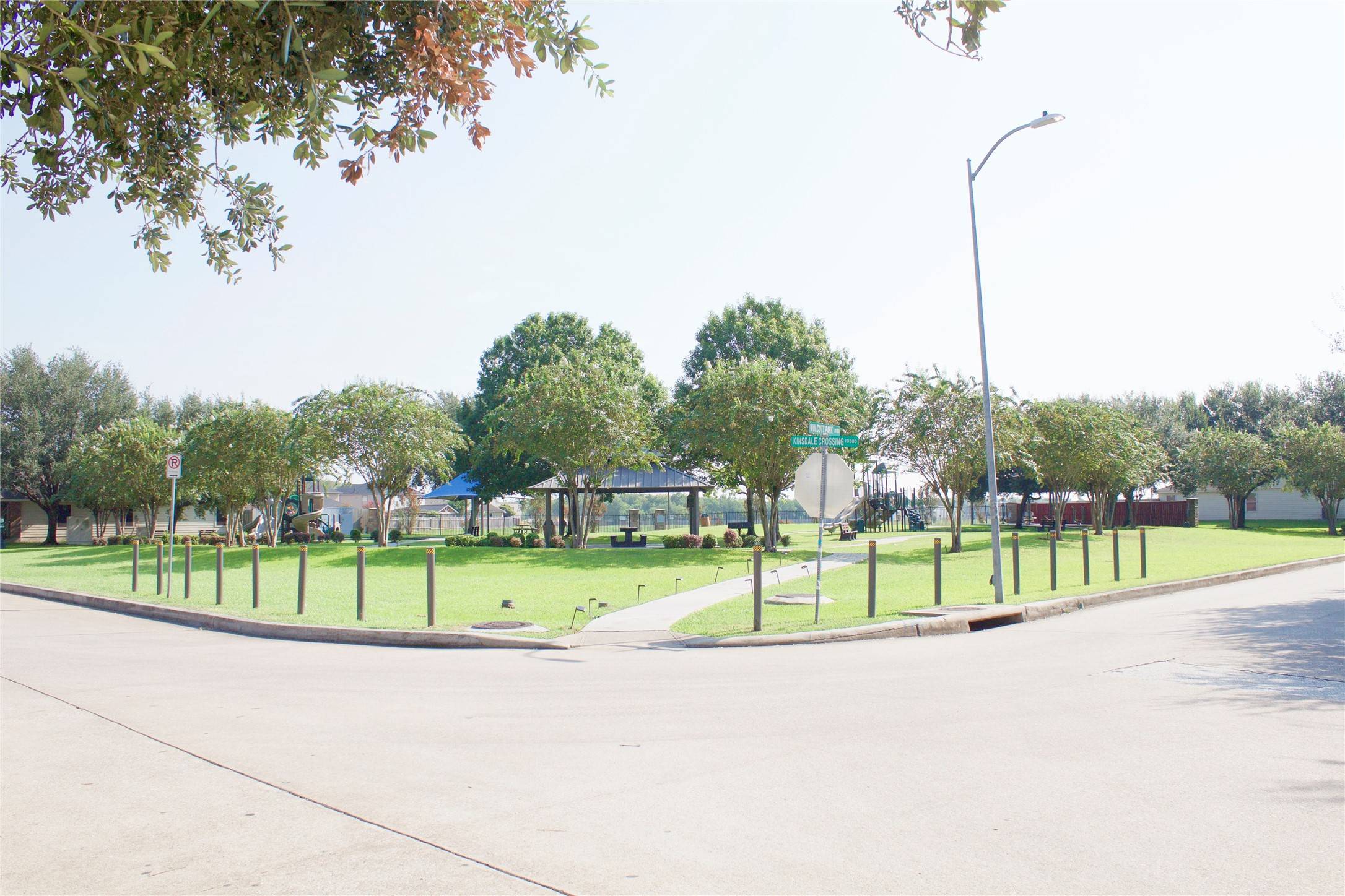 Houston, TX 77075,10402 Kinsdale Crossing LN