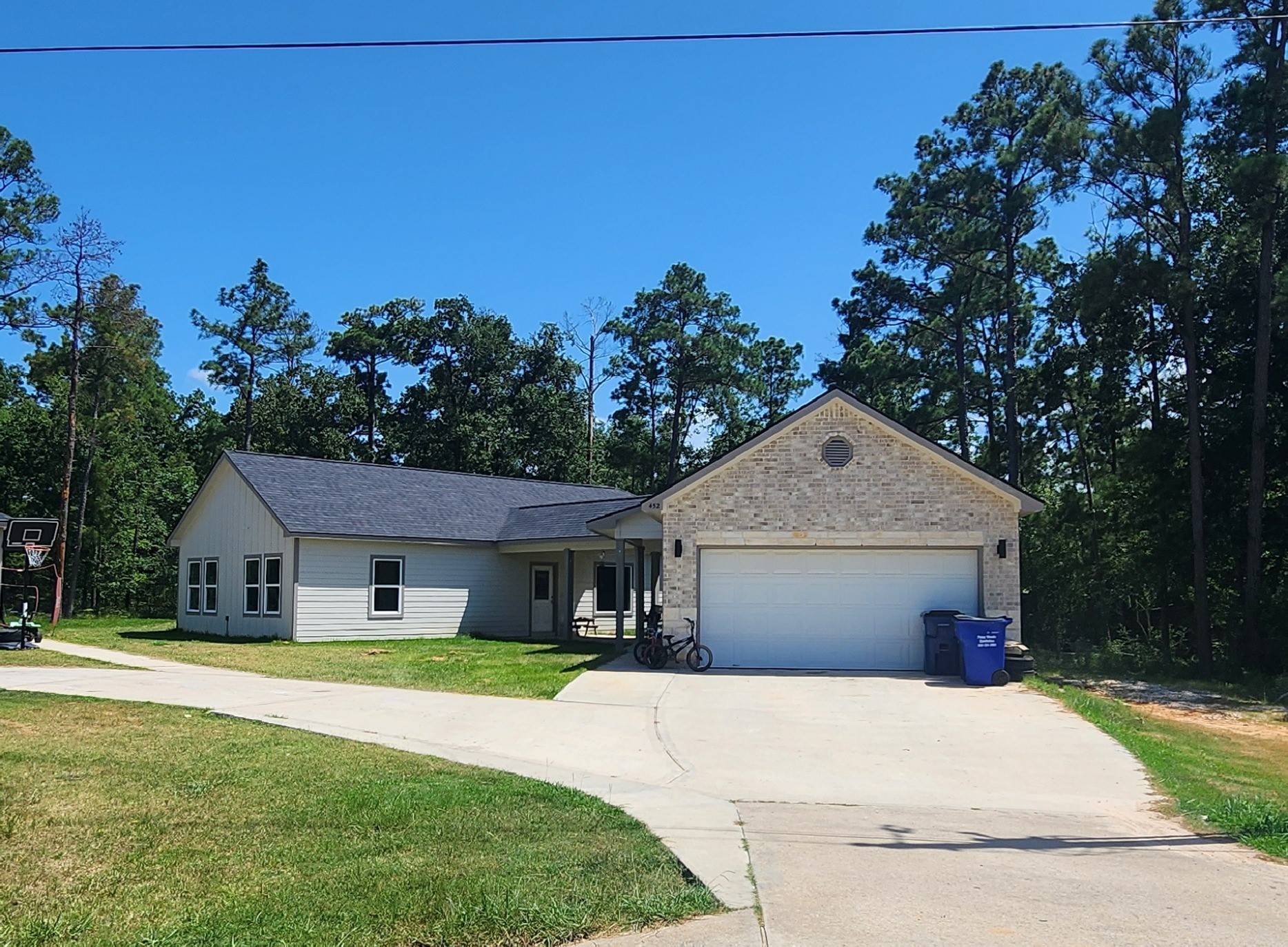 Onalaska, TX 77360,452 N Cattle DR