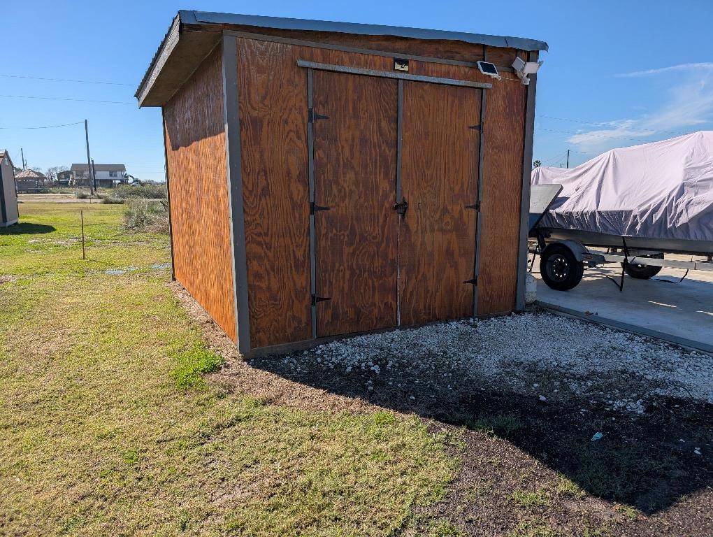 Sargent, TX 77414,170 White Cap ST