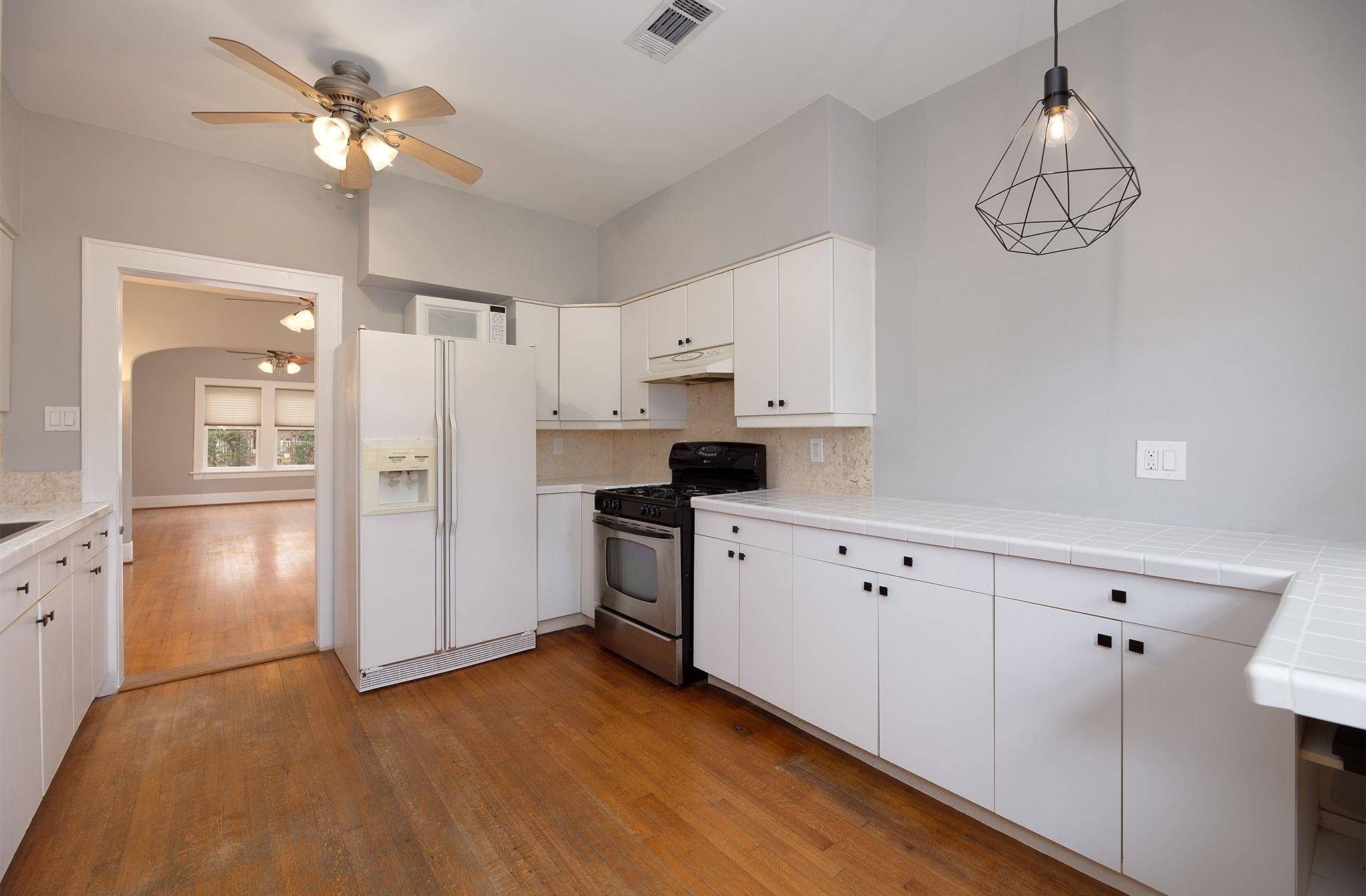 Houston, TX 77006,1301 Bomar ST