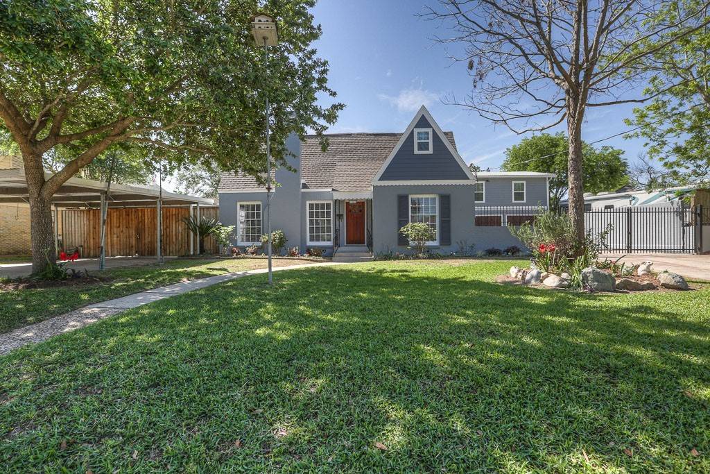 Houston, TX 77009,606 Avenue Of Oaks ST
