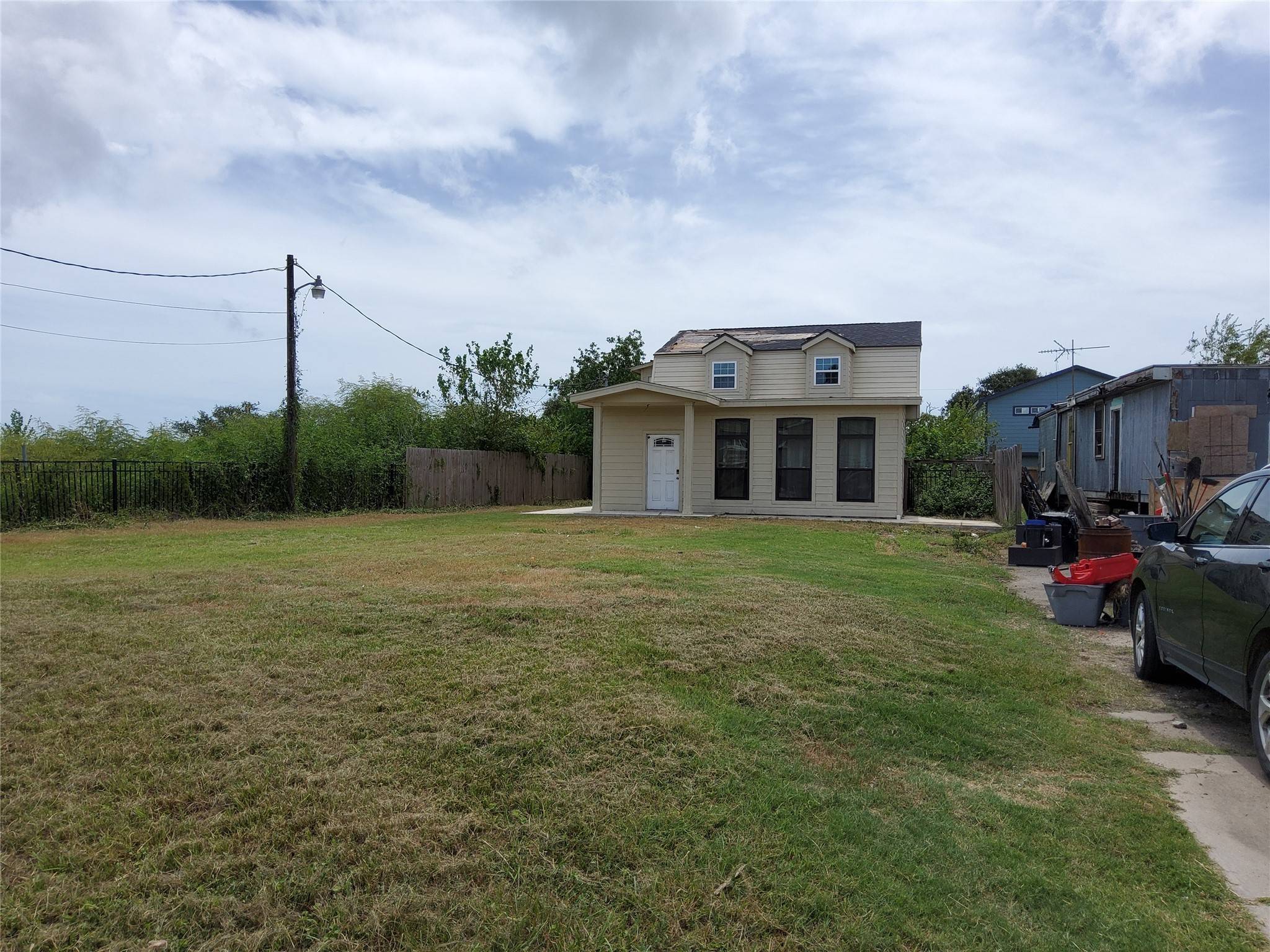 Hitchcock, TX 77563,7003 Schlitz LN