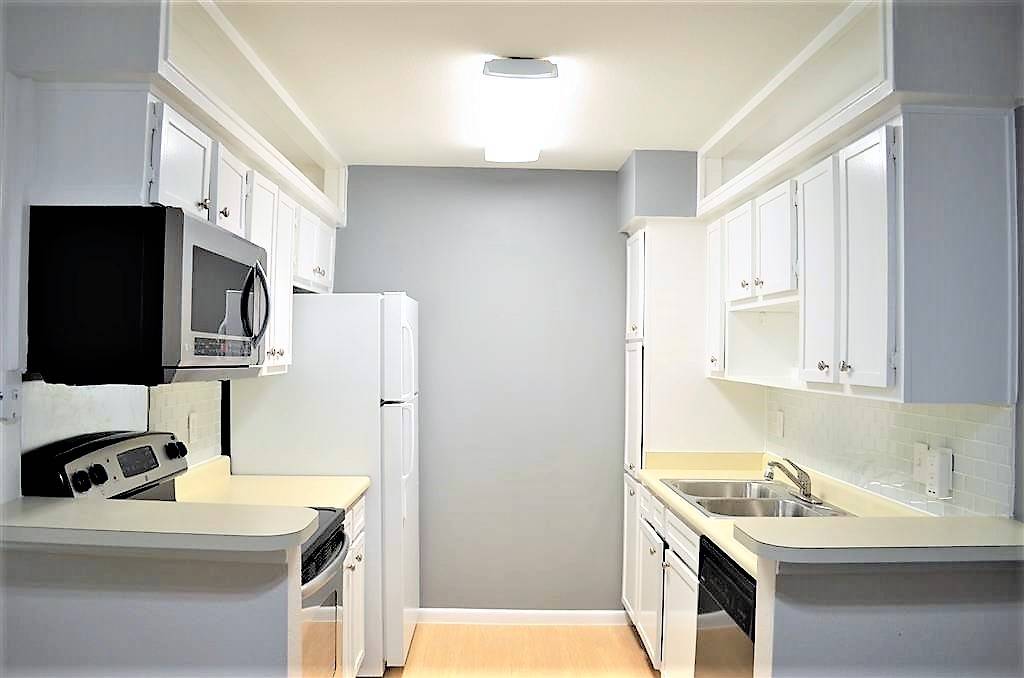 Houston, TX 77057,2250 Bering DR #22