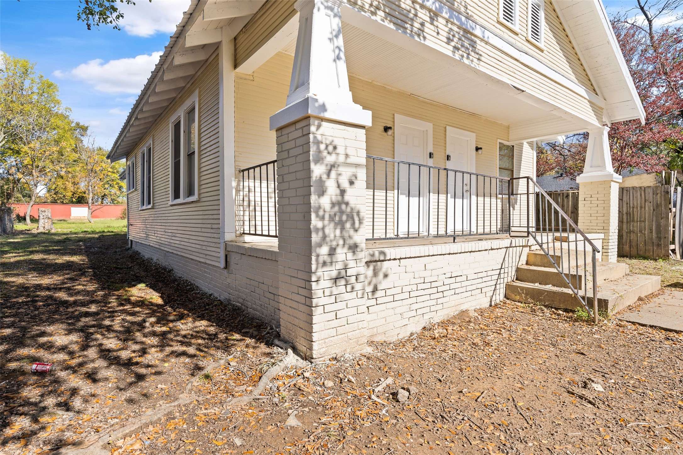 Longview, TX 75601,207 Mitchell ST #A