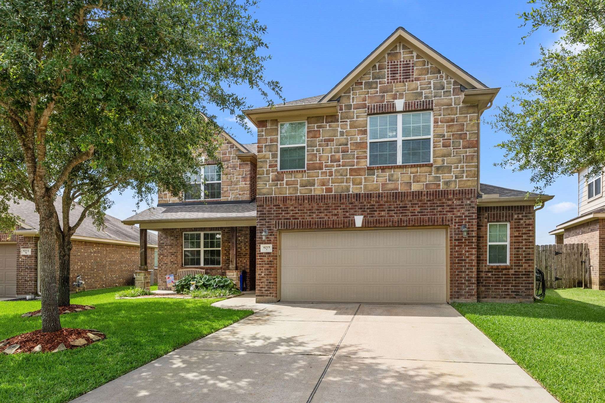 Rosenberg, TX 77471,6215 Oxford Lake DR